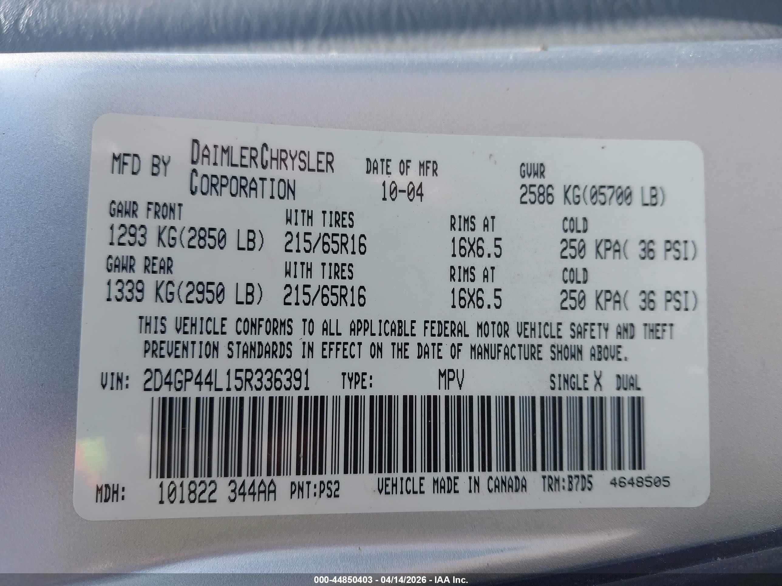 2005 Dodge Grand Caravan Sxt Silver vin: 2D4GP44L15R336391
