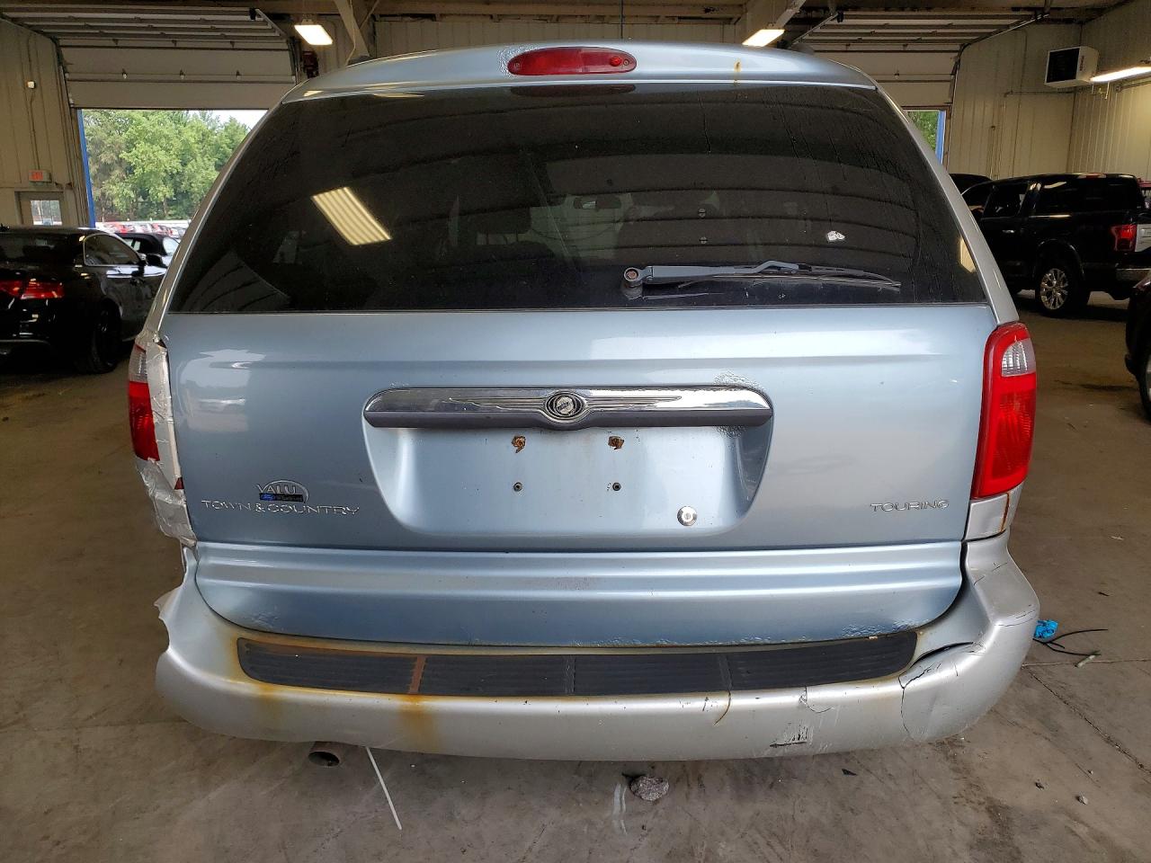 2005 Dodge Grand Caravan Sxt Silver vin: 2D4GP44L15R389544
