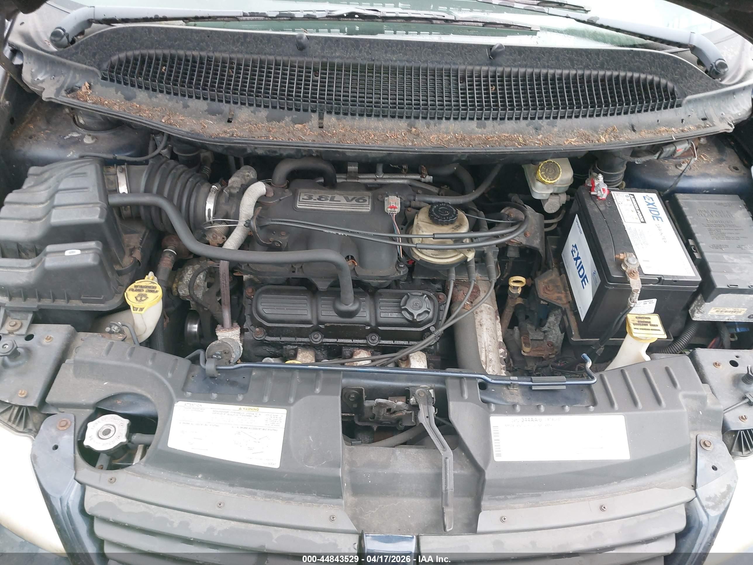 2005 Dodge Grand Caravan Sxt Blue vin: 2D4GP44L15R459589