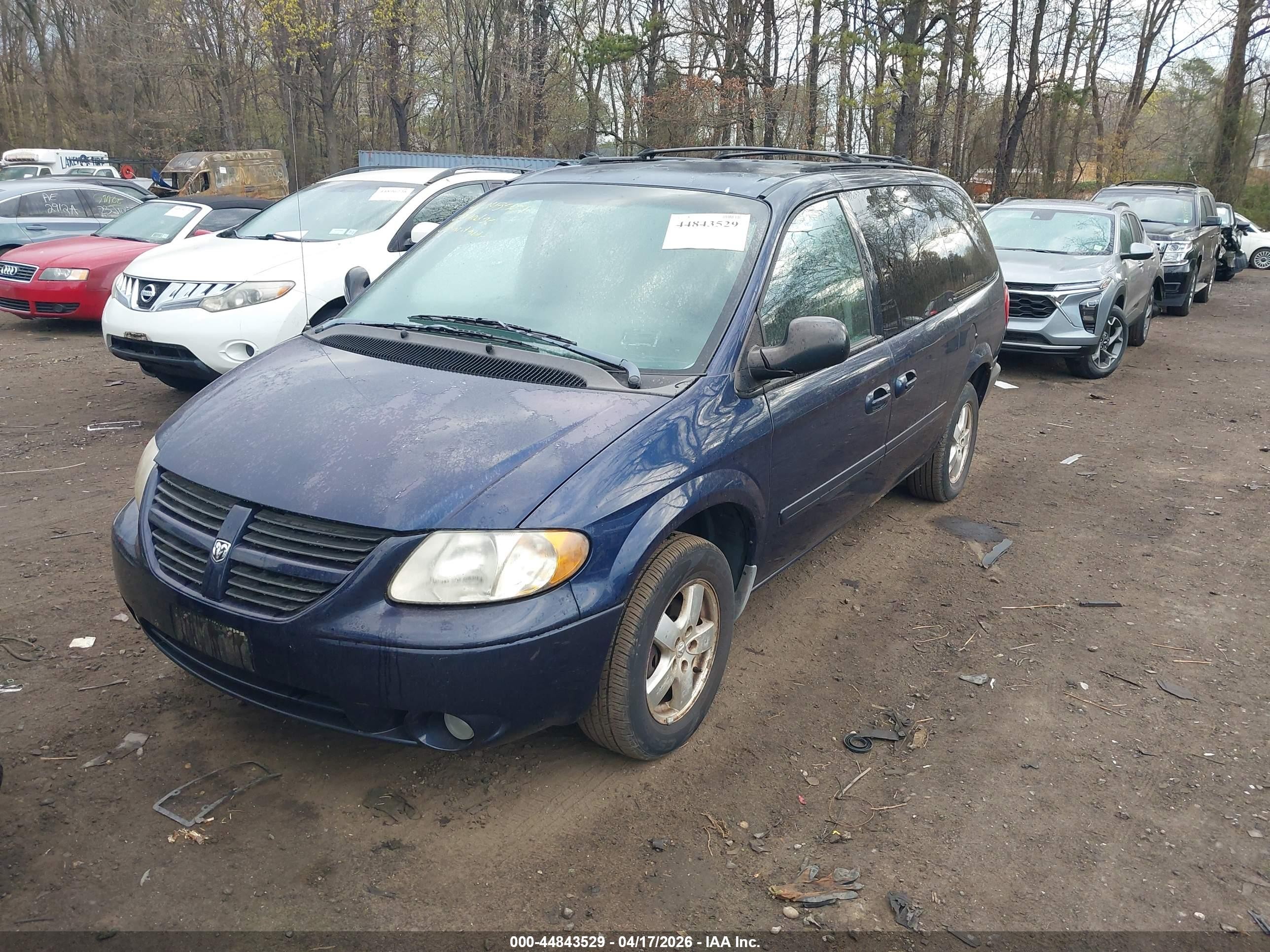 2005 Dodge Grand Caravan Sxt Blue vin: 2D4GP44L15R459589