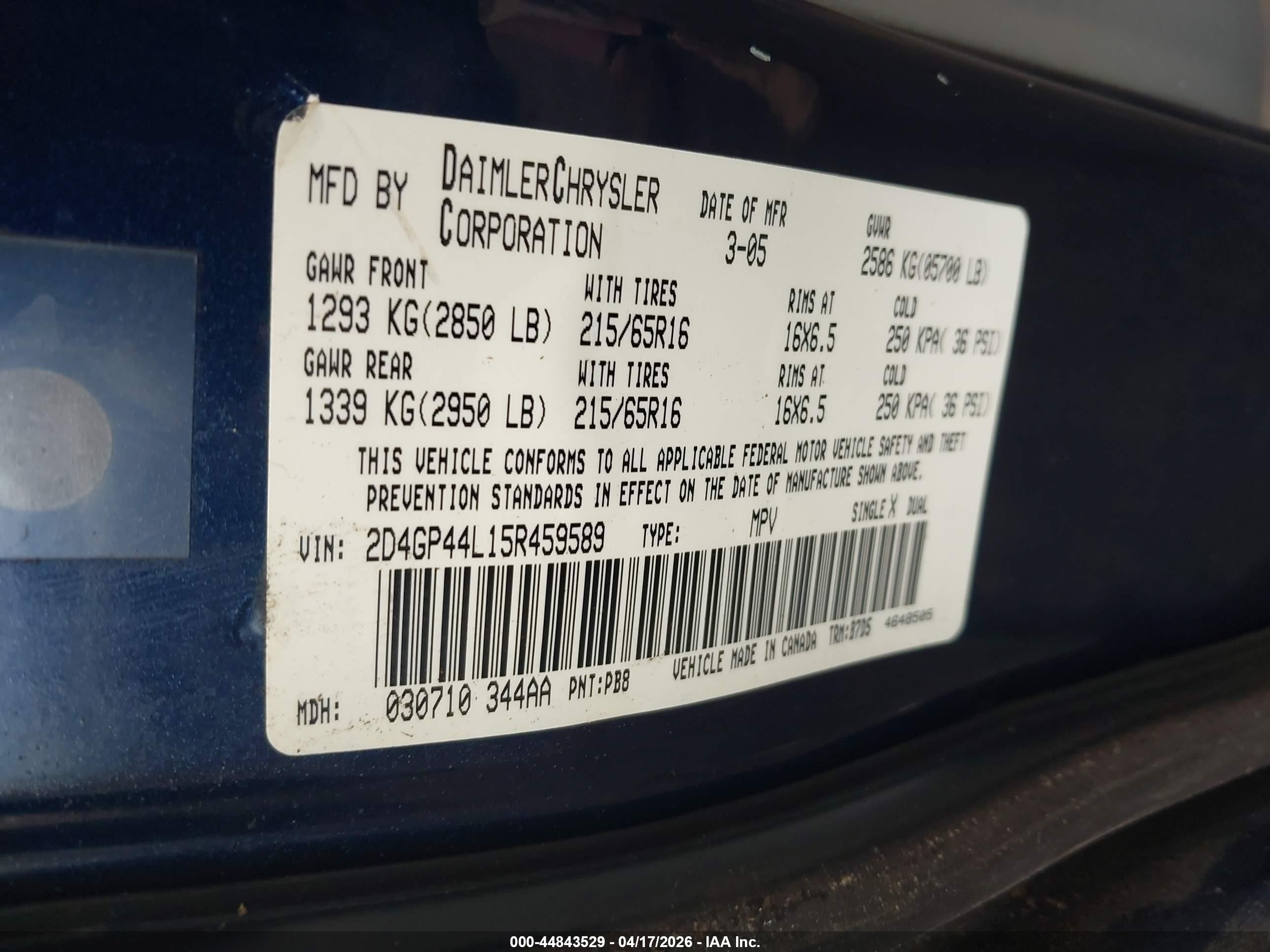 2005 Dodge Grand Caravan Sxt Blue vin: 2D4GP44L15R459589