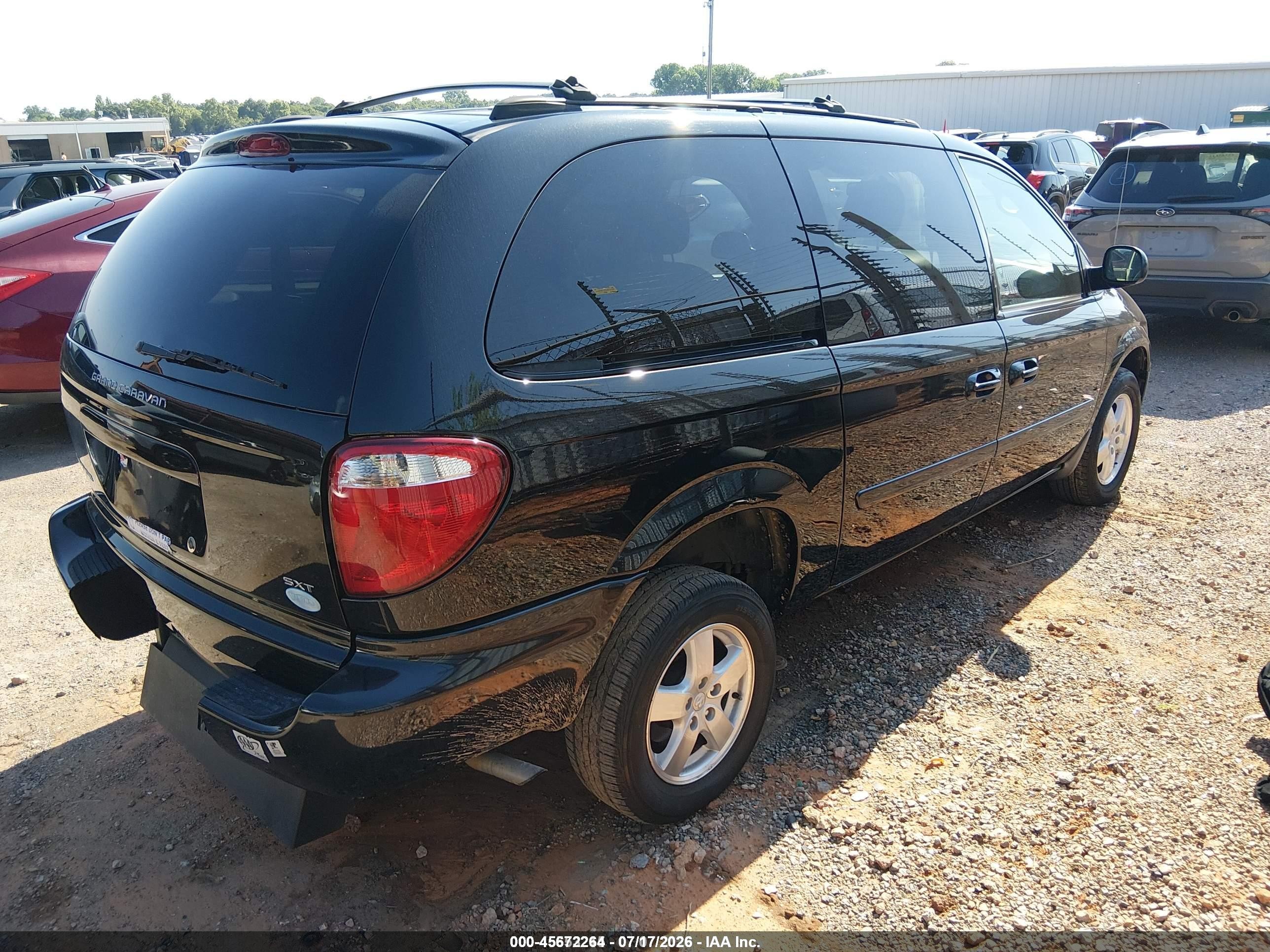 2006 Dodge Grand Caravan Sxt Black vin: 2D4GP44L16R678764