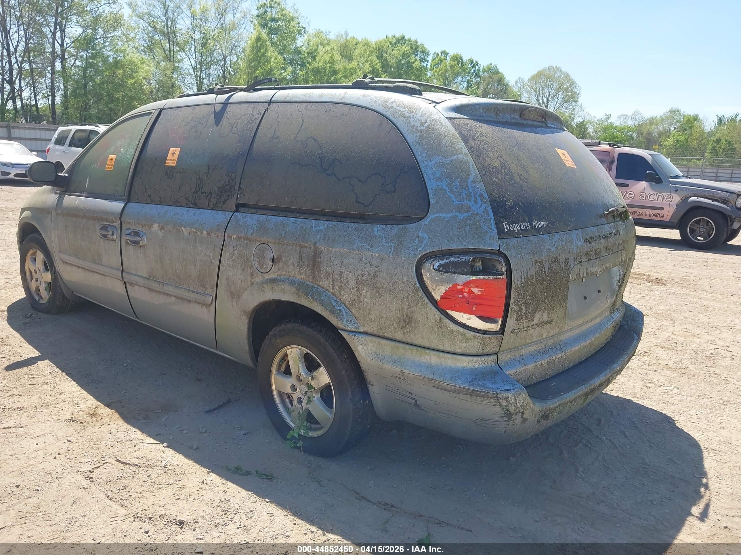 2005 Dodge Grand Caravan Sxt Blue vin: 2D4GP44L25R269851