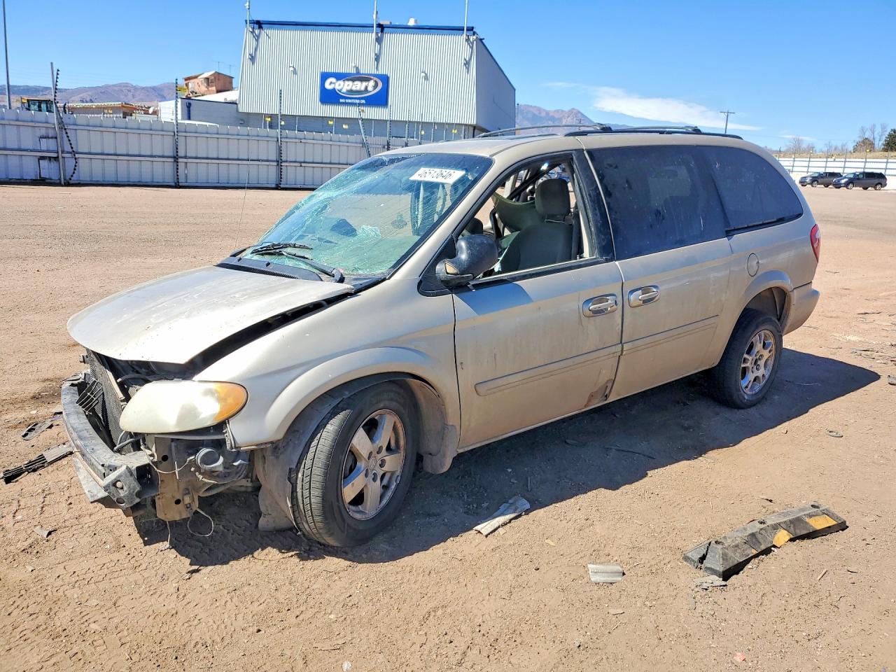 2006 Dodge Grand Caravan Sxt Tan vin: 2D4GP44L26R745193