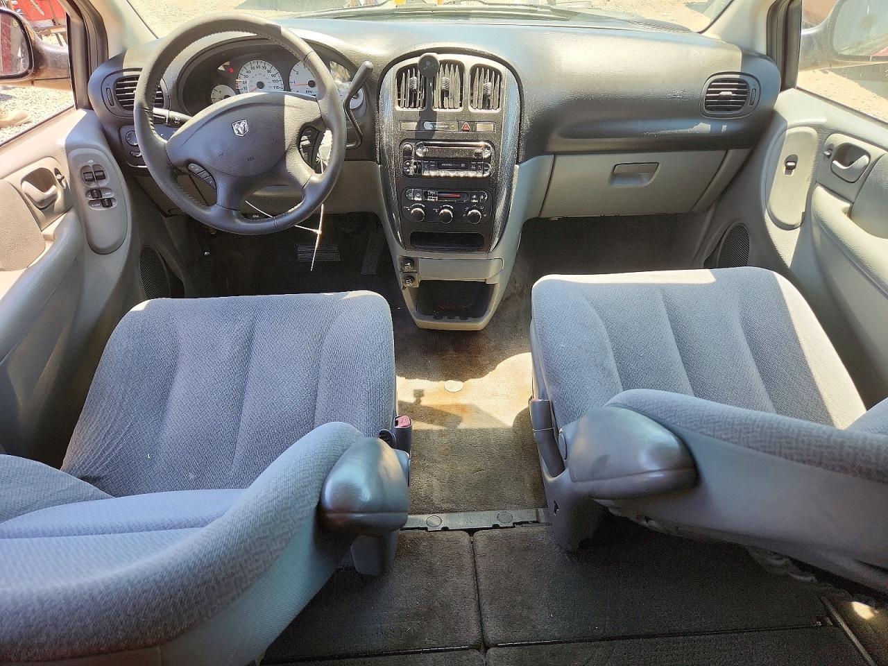 2006 Dodge Grand Caravan Sxt Red vin: 2D4GP44L26R822693