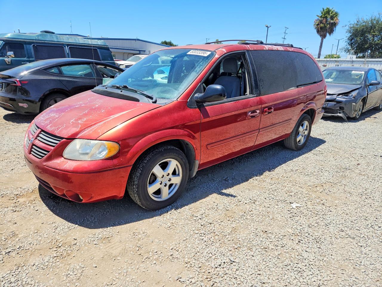 2006 Dodge Grand Caravan Sxt Red vin: 2D4GP44L26R822693