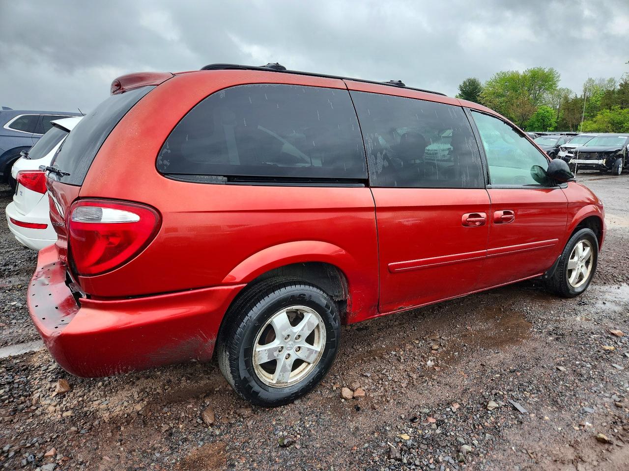 2006 Dodge Grand Caravan Sxt Burgundy vin: 2D4GP44L26R868458