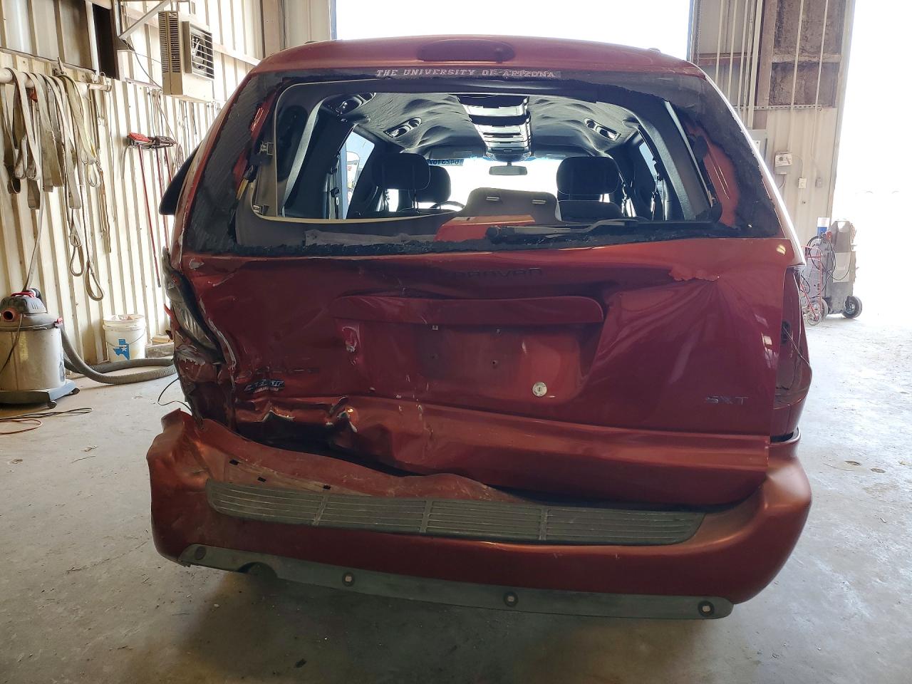 2007 Dodge Grand Caravan Sxt Red vin: 2D4GP44L27R203531
