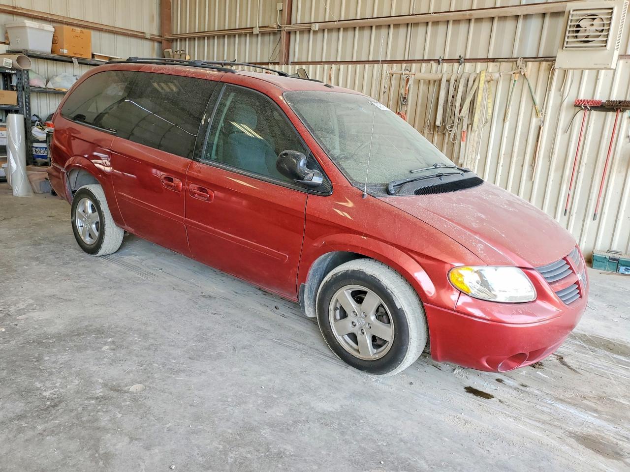 2007 Dodge Grand Caravan Sxt Red vin: 2D4GP44L27R203531