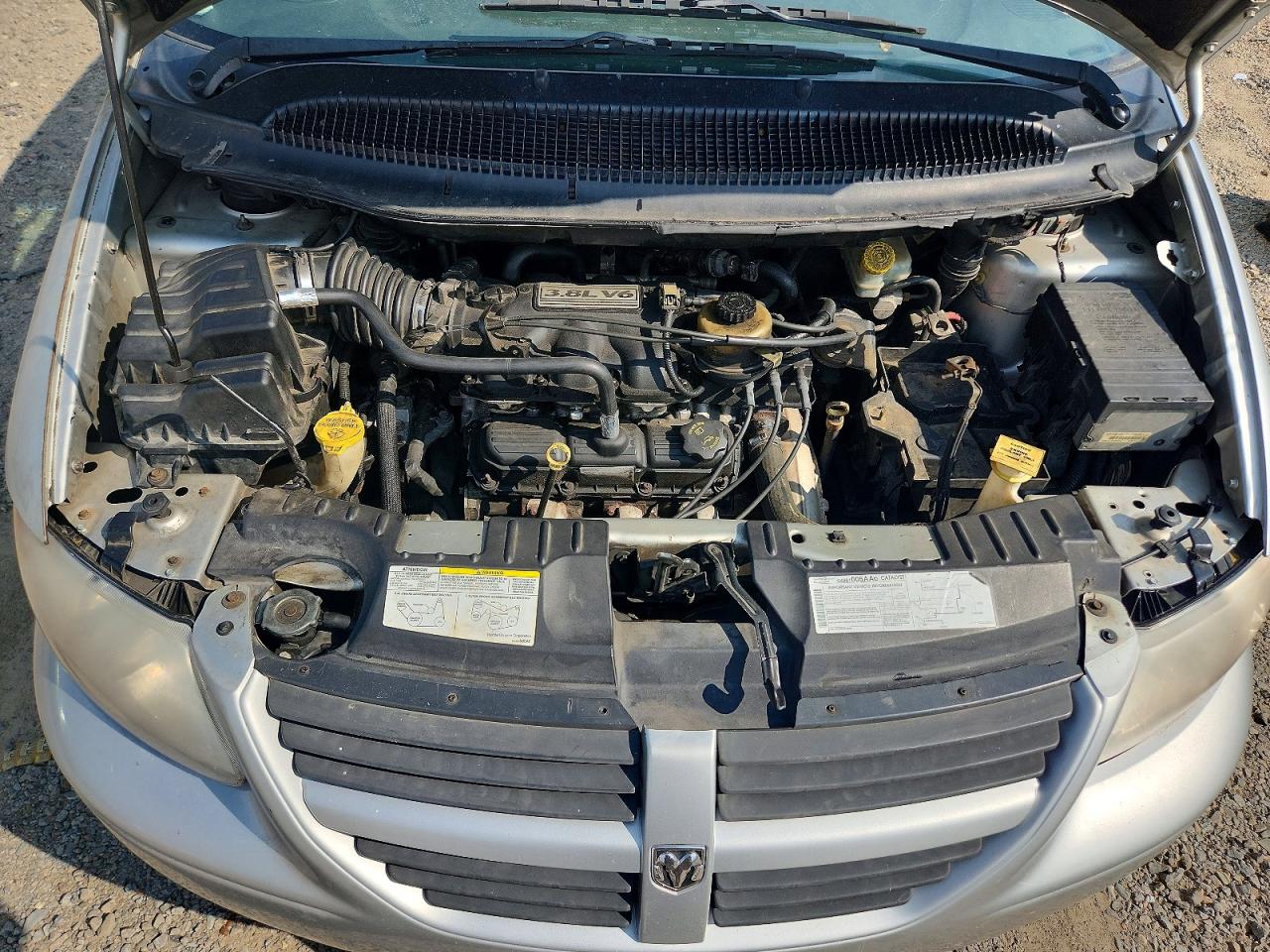 2005 Dodge Grand Caravan Sxt Silver vin: 2D4GP44L35R142381