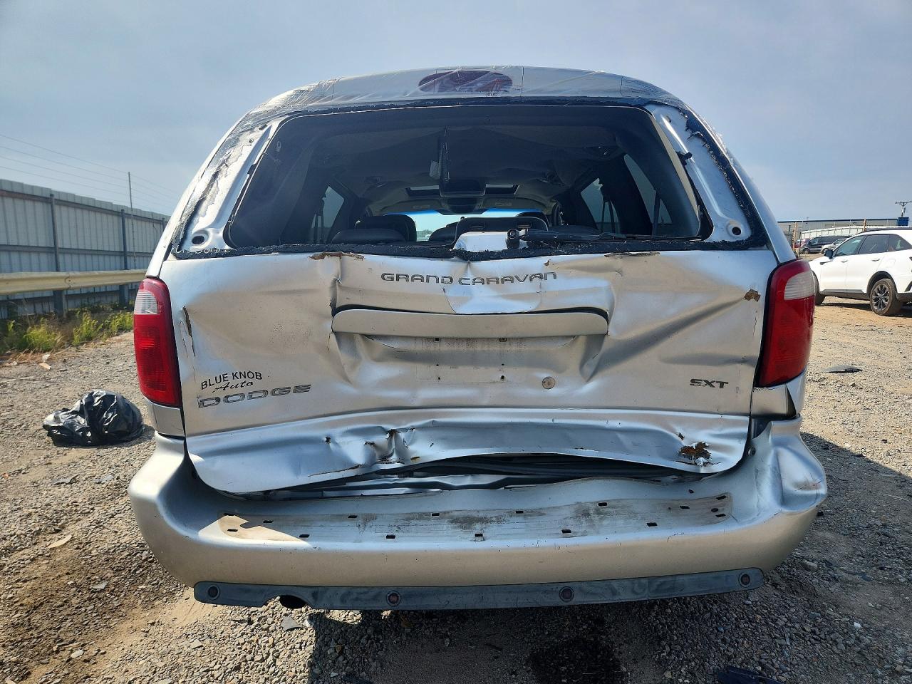 2005 Dodge Grand Caravan Sxt Silver vin: 2D4GP44L35R142381