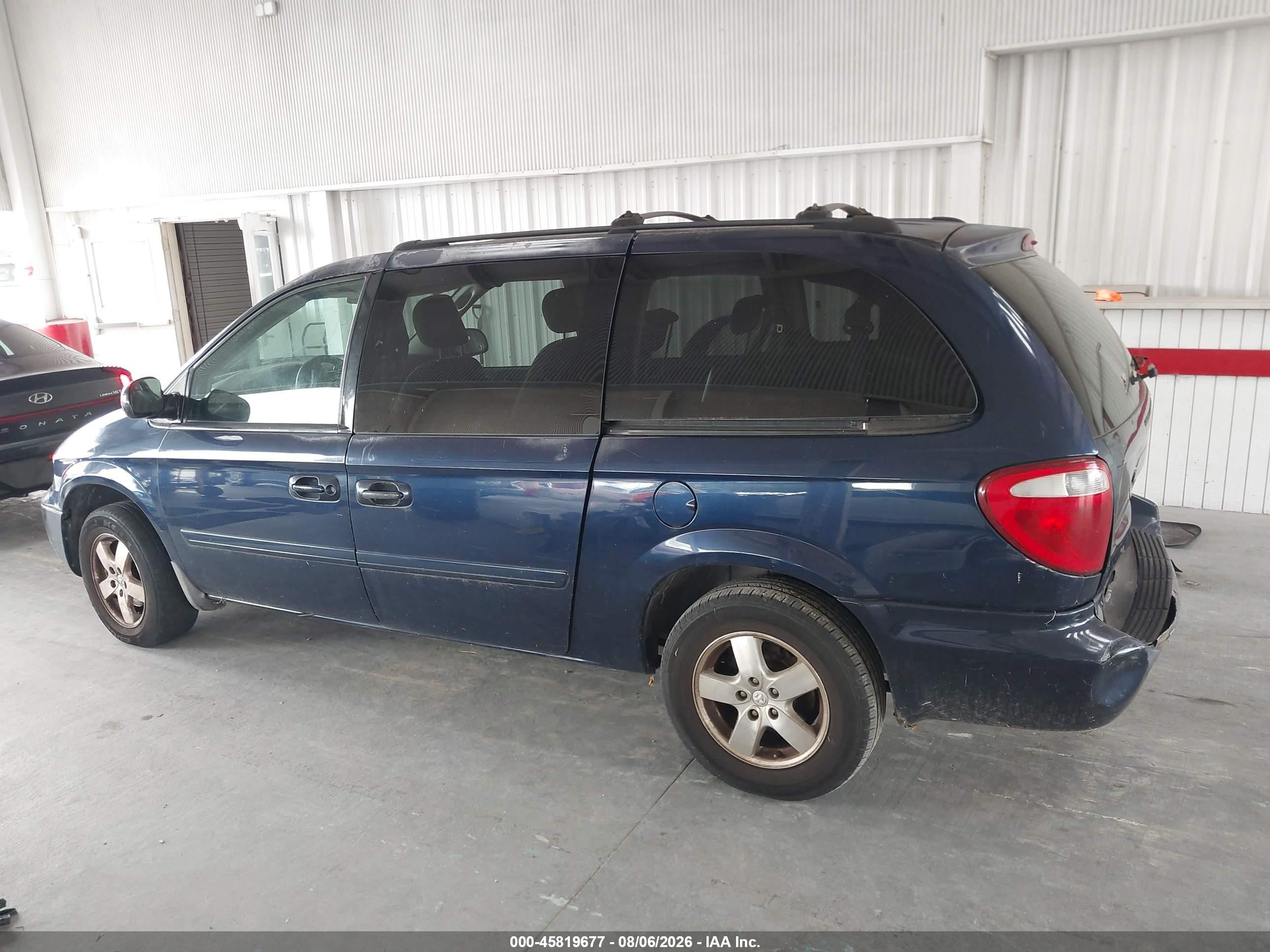 2005 Dodge Grand Caravan Sxt Синий vin: 2D4GP44L35R516679