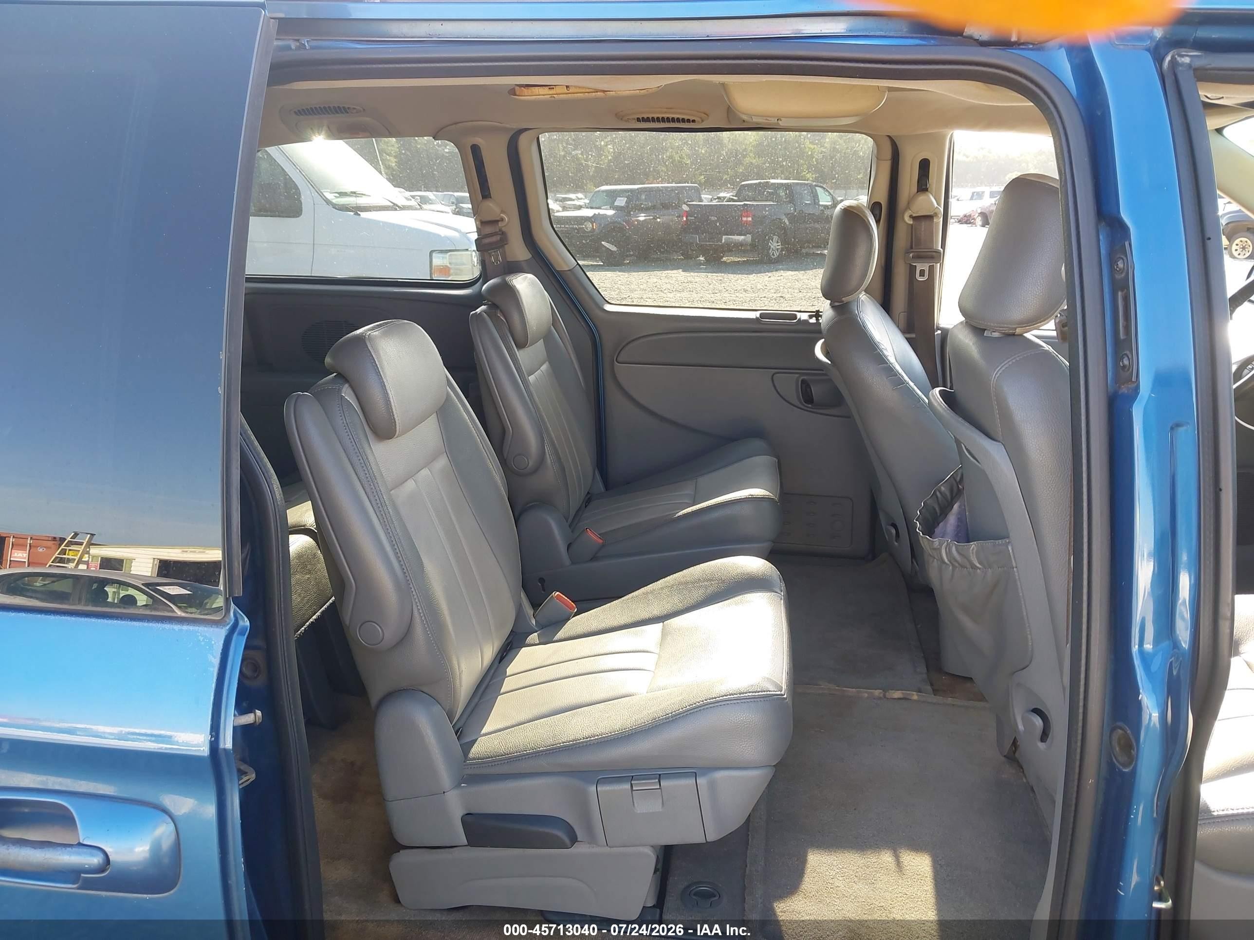 2006 Dodge Grand Caravan Sxt Blue vin: 2D4GP44L36R687384