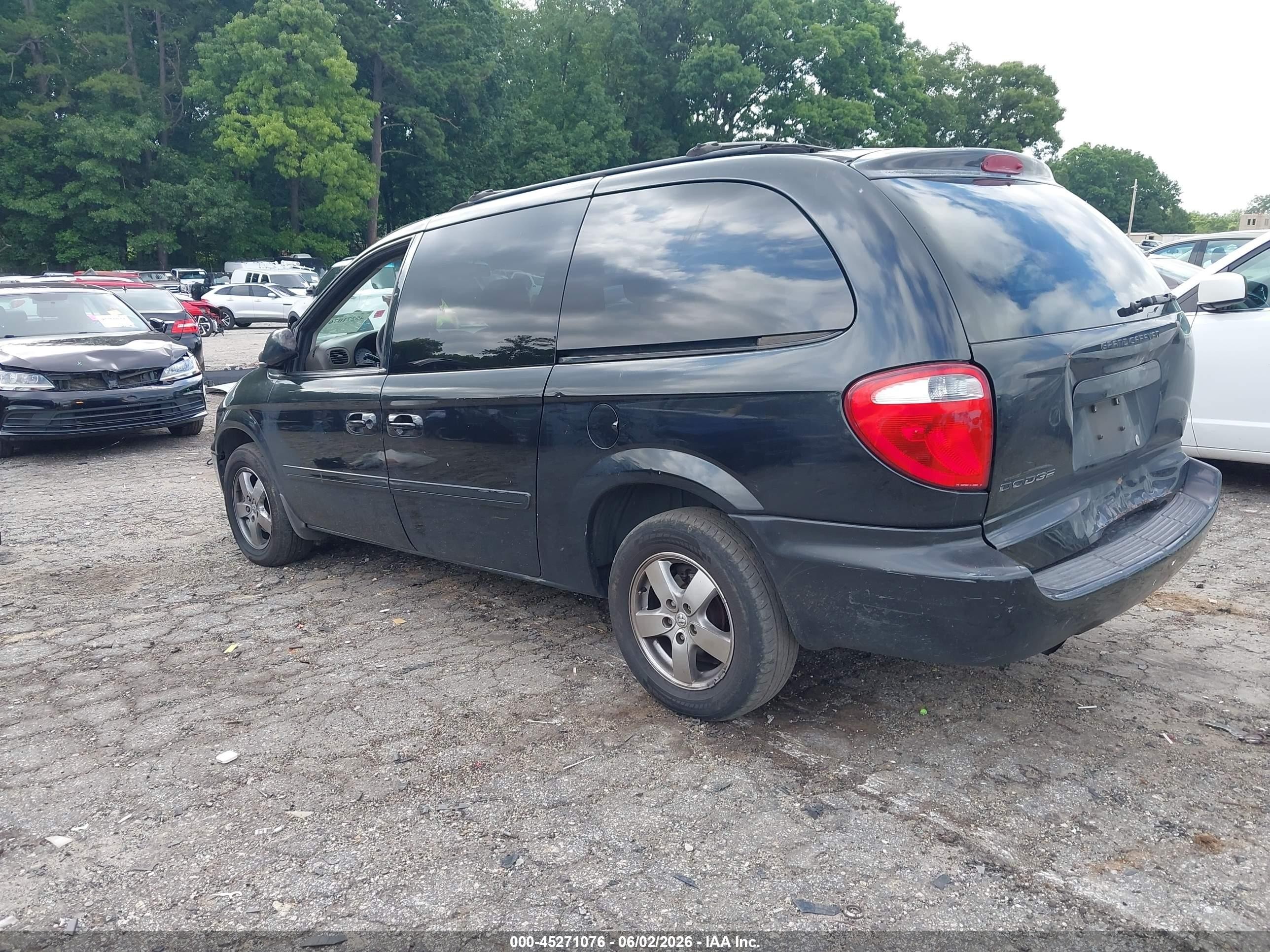 2007 Dodge Grand Caravan Sxt Black vin: 2D4GP44L37R292137
