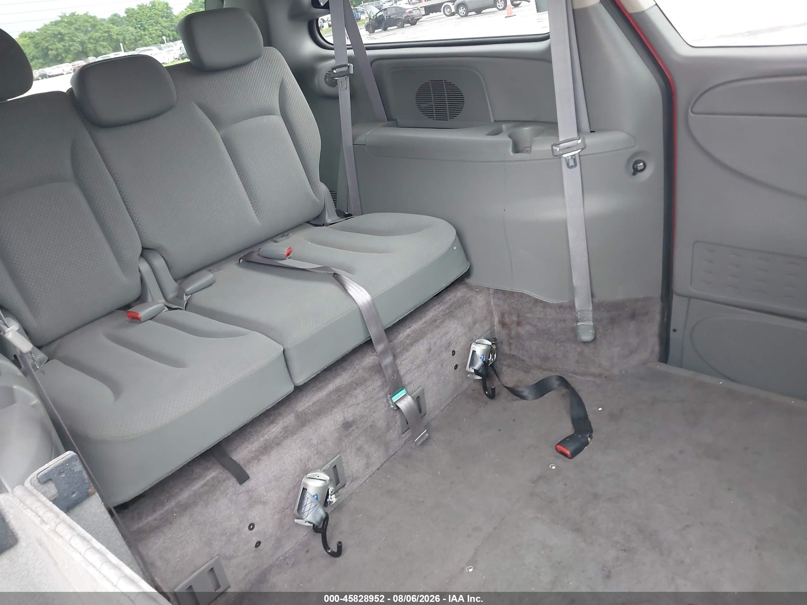 2007 Dodge Grand Caravan Sxt Red vin: 2D4GP44L37R313889