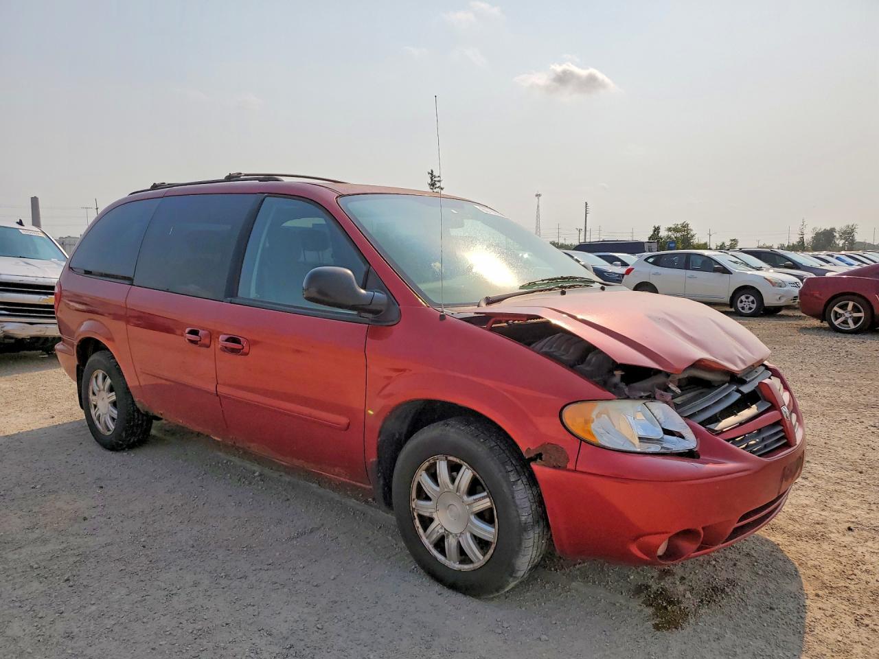 2007 Dodge Grand Caravan Sxt Red vin: 2D4GP44L37R324407