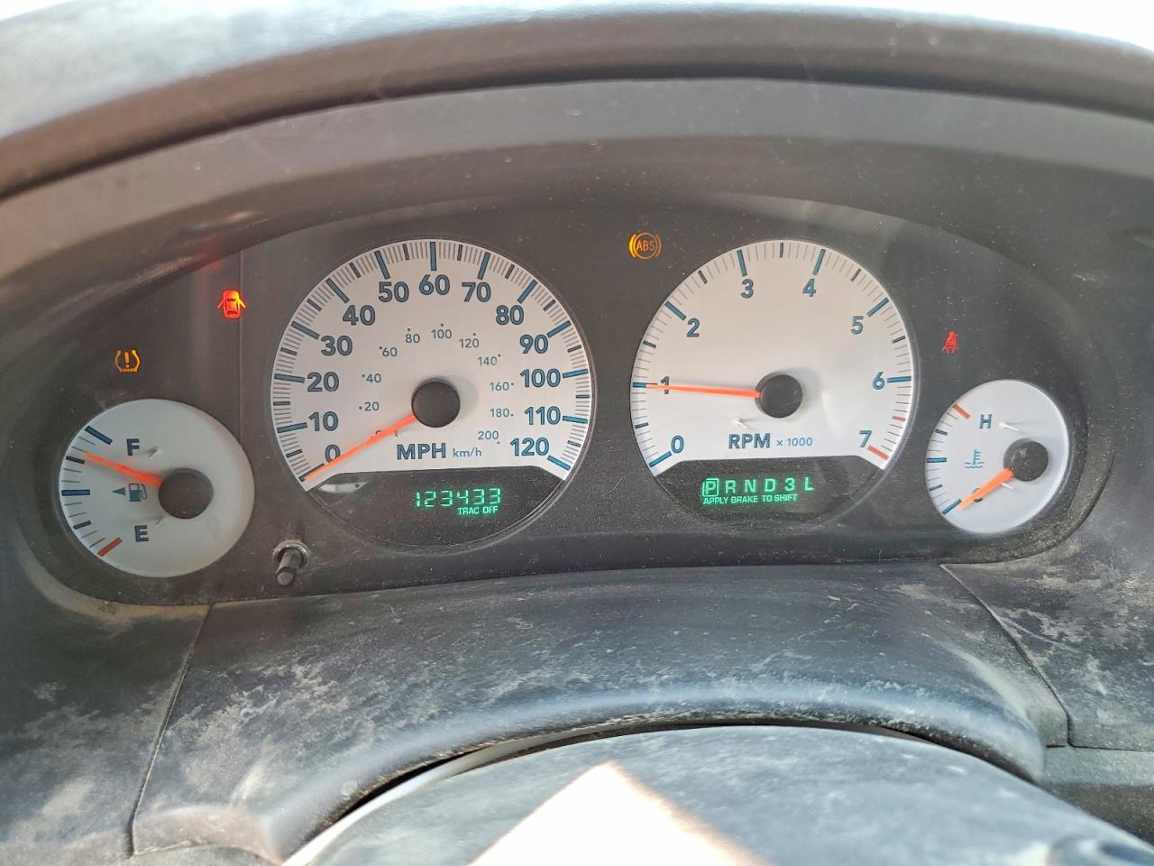2007 Dodge Grand Caravan Sxt Red vin: 2D4GP44L37R324407