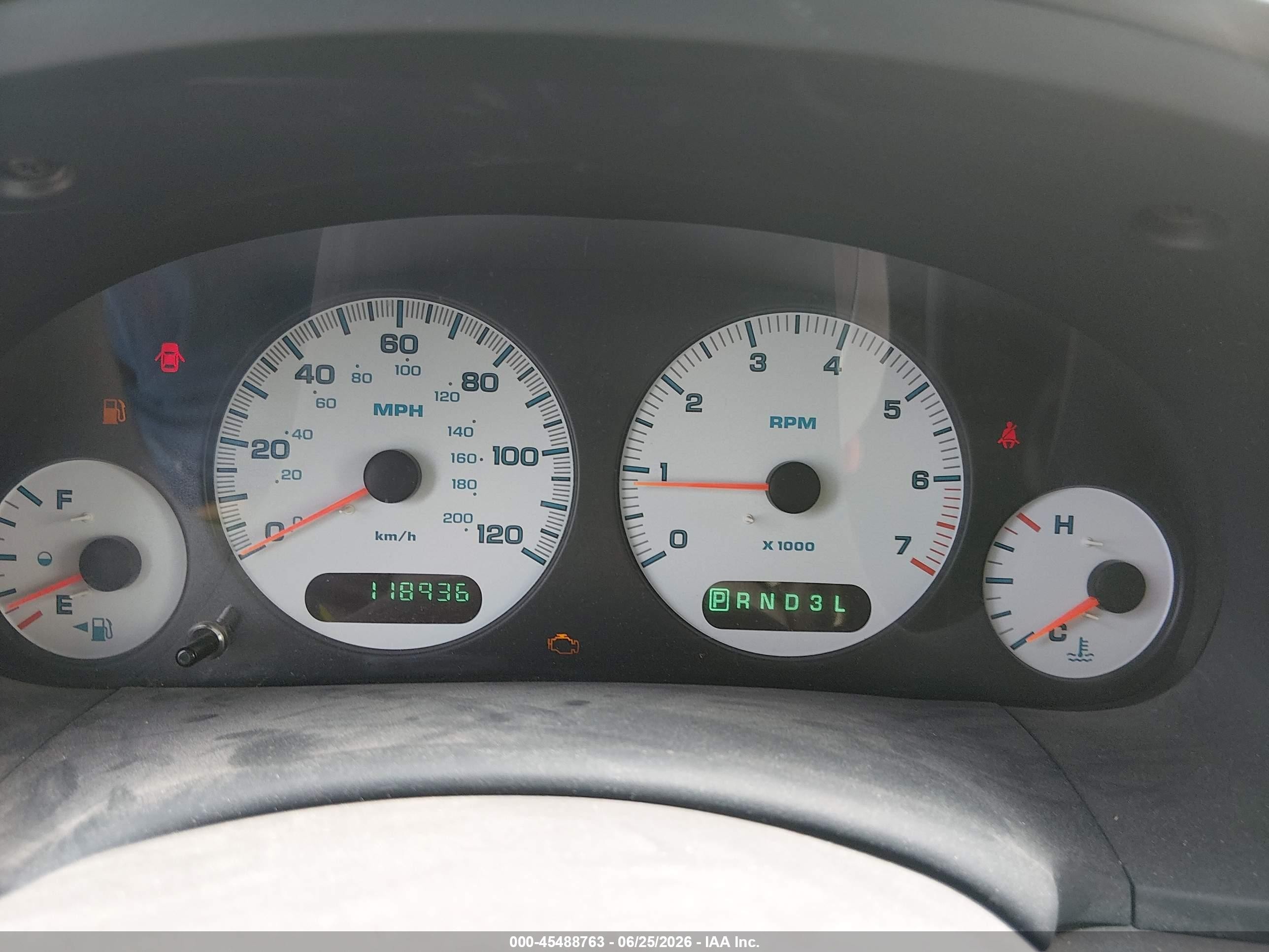 2003 Dodge Grand Caravan Sport Silver vin: 2D4GP44L43R235827