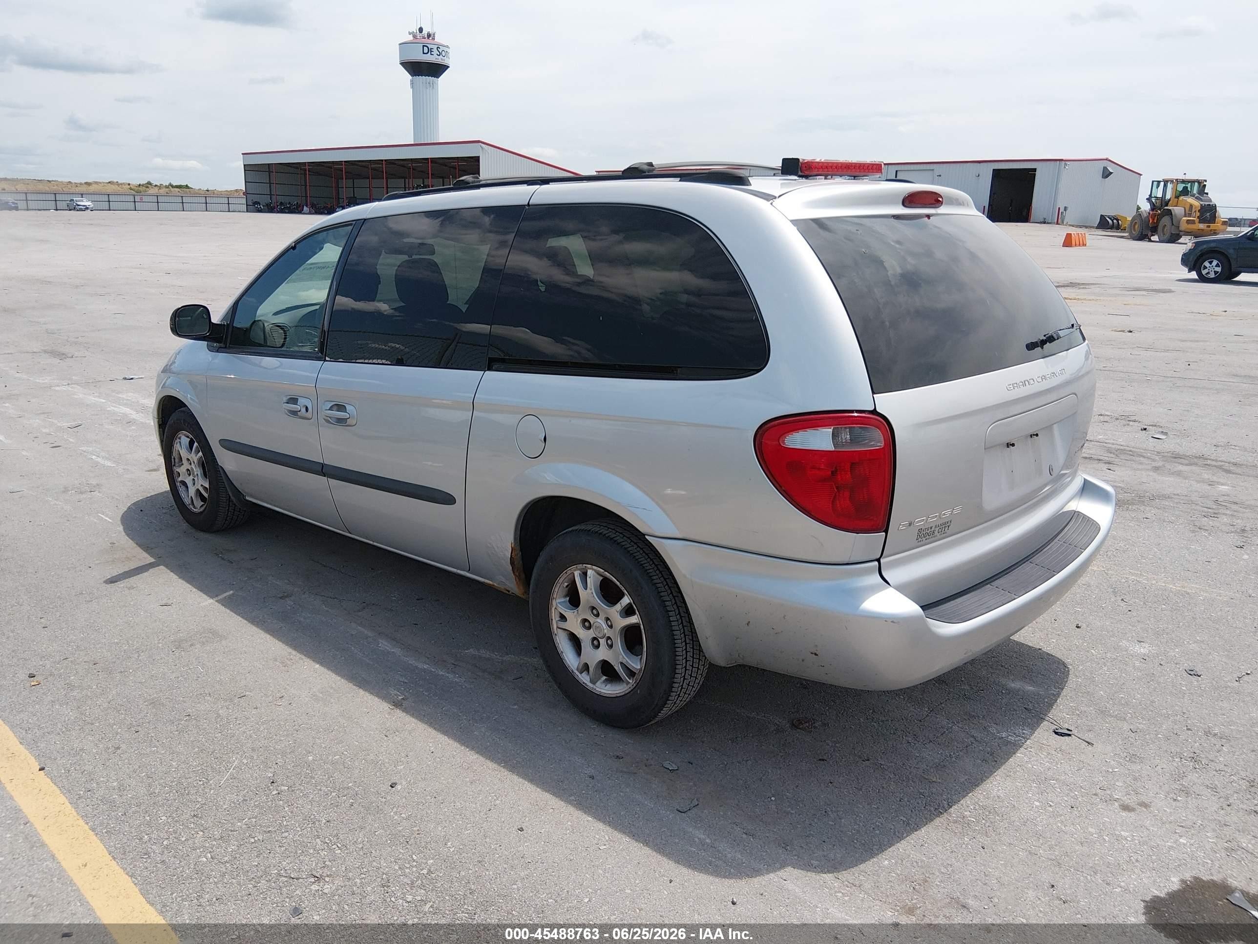 2003 Dodge Grand Caravan Sport Silver vin: 2D4GP44L43R235827