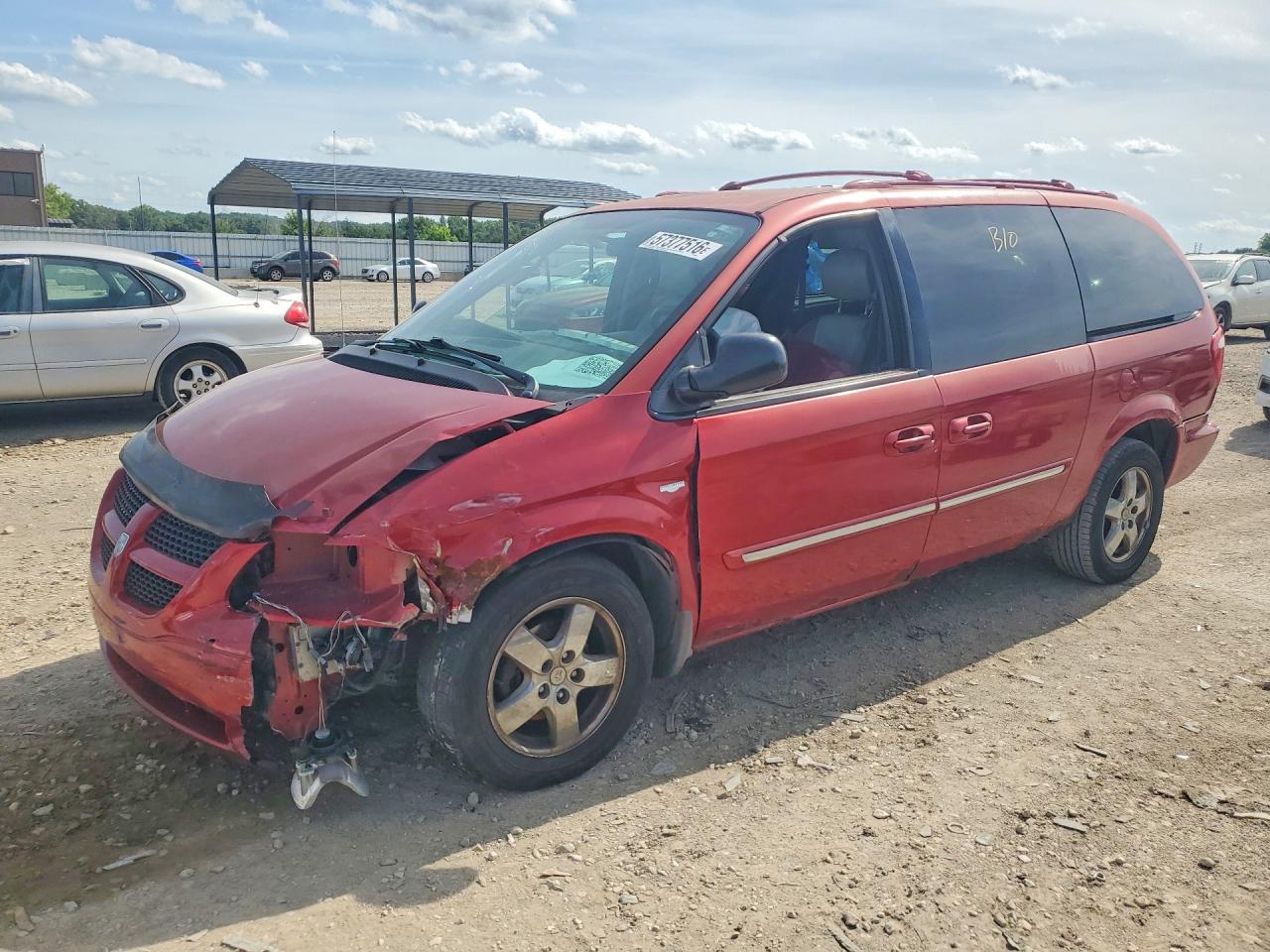 2004 Dodge Grand Caravan Sxt Red vin: 2D4GP44L44R556381