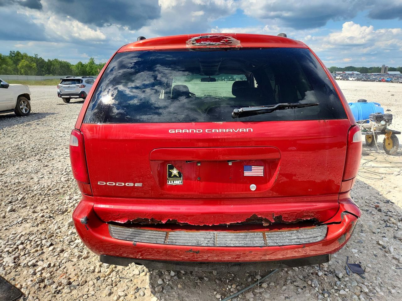 2005 Dodge Grand Caravan Sxt Red vin: 2D4GP44L45R129445