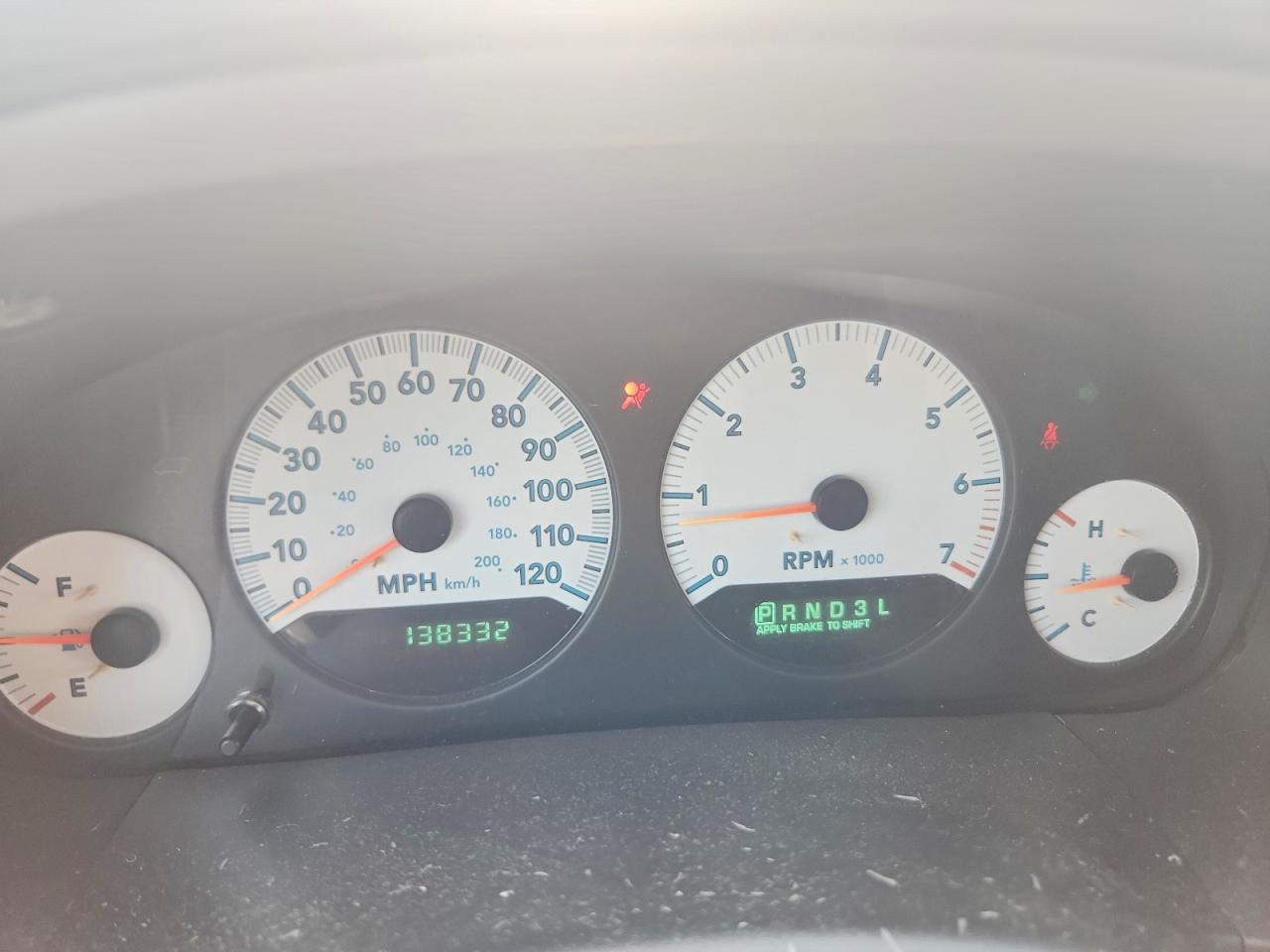 2005 Dodge Grand Caravan Sxt Silver vin: 2D4GP44L45R172313