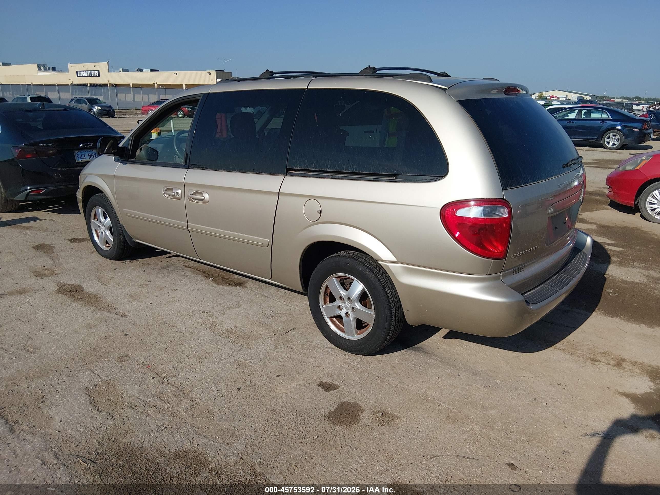2005 Dodge Grand Caravan Sxt Gold vin: 2D4GP44L45R229044