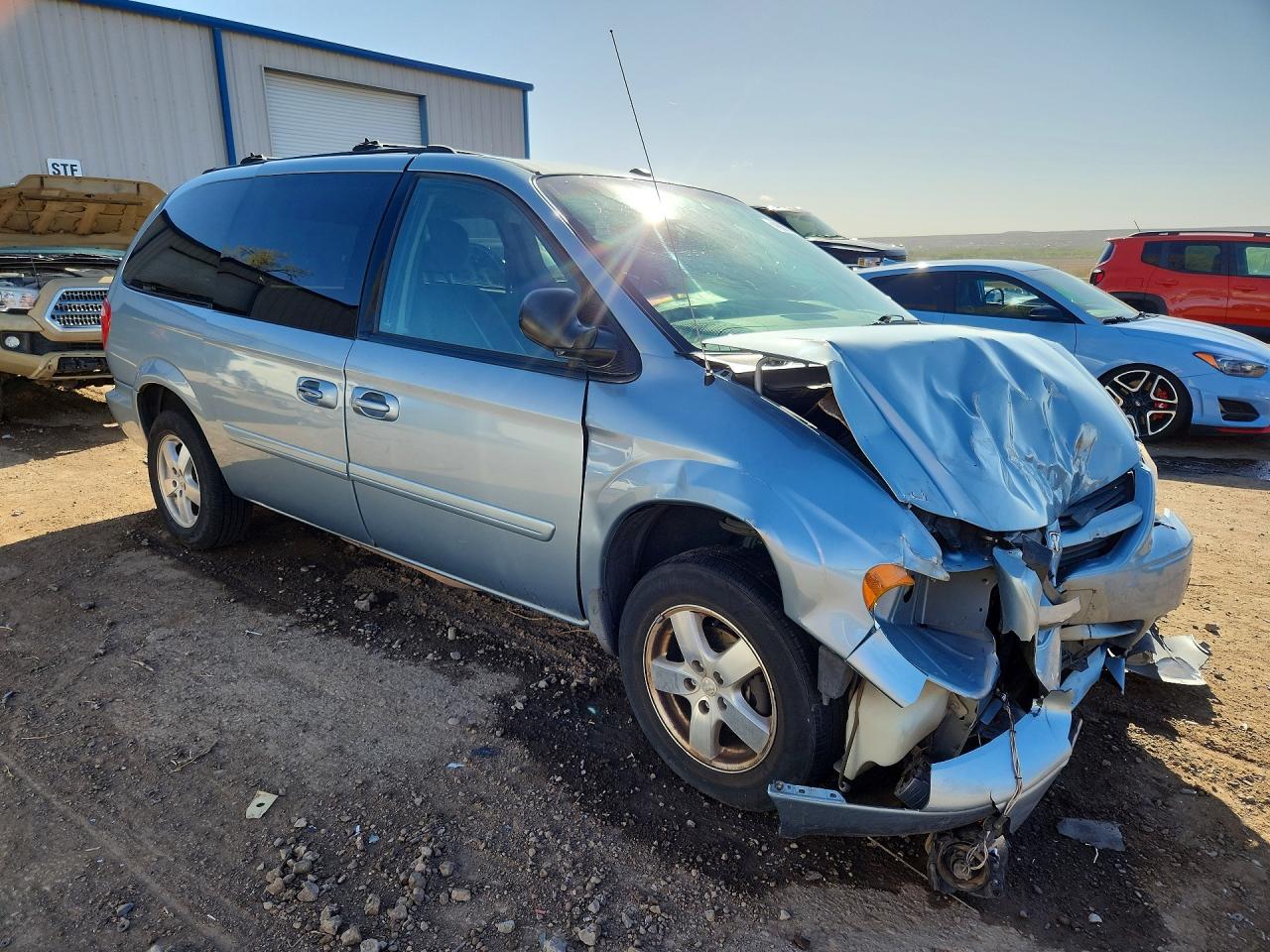 2006 Dodge Grand Caravan Sxt Silver vin: 2D4GP44L46R662607