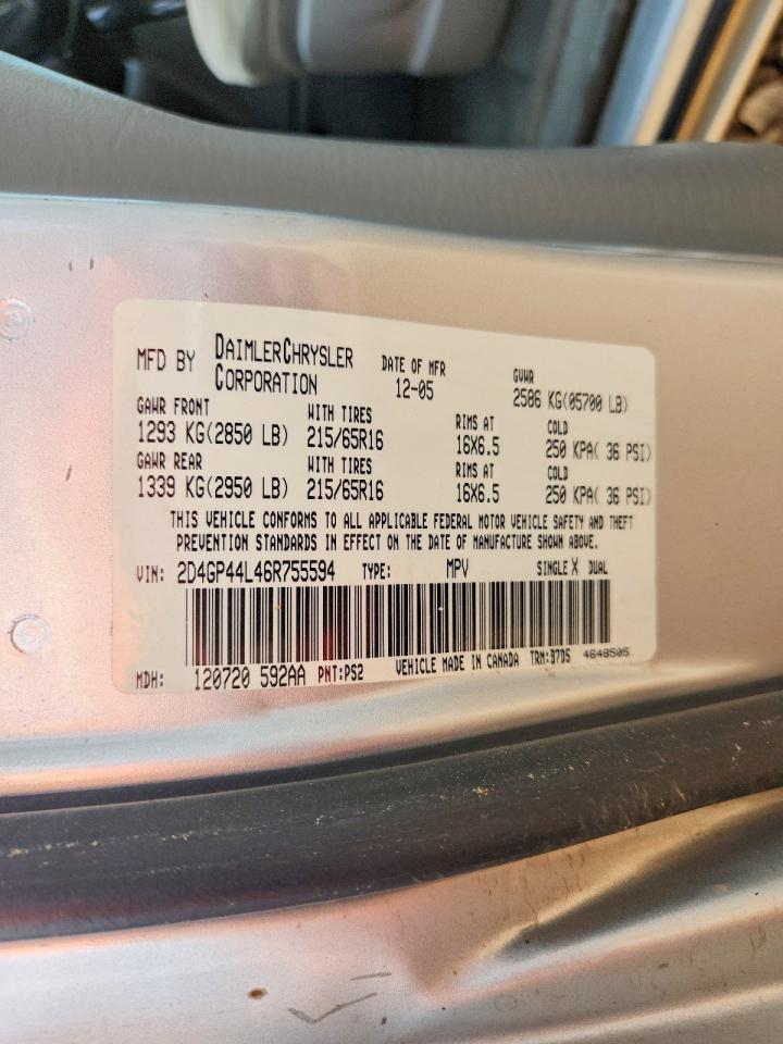 2006 Dodge Grand Caravan Sxt Серебряный vin: 2D4GP44L46R755594