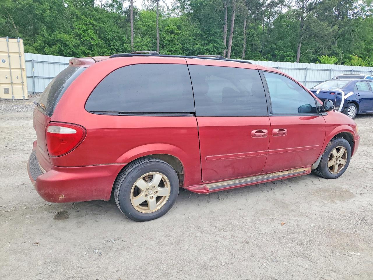 2007 Dodge Grand Caravan Sxt Red vin: 2D4GP44L47R132025