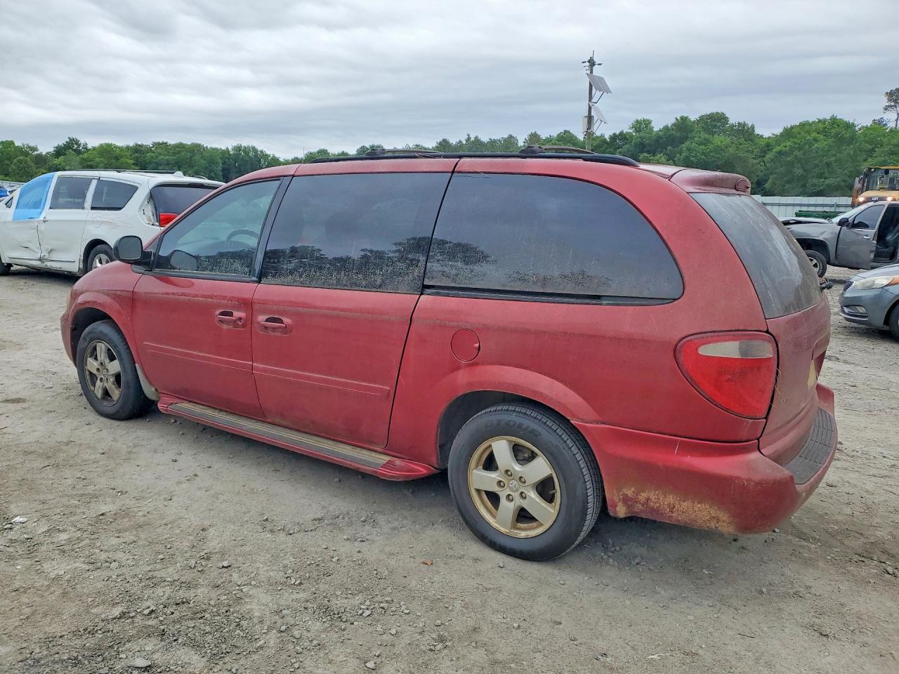 2007 Dodge Grand Caravan Sxt Red vin: 2D4GP44L47R132025
