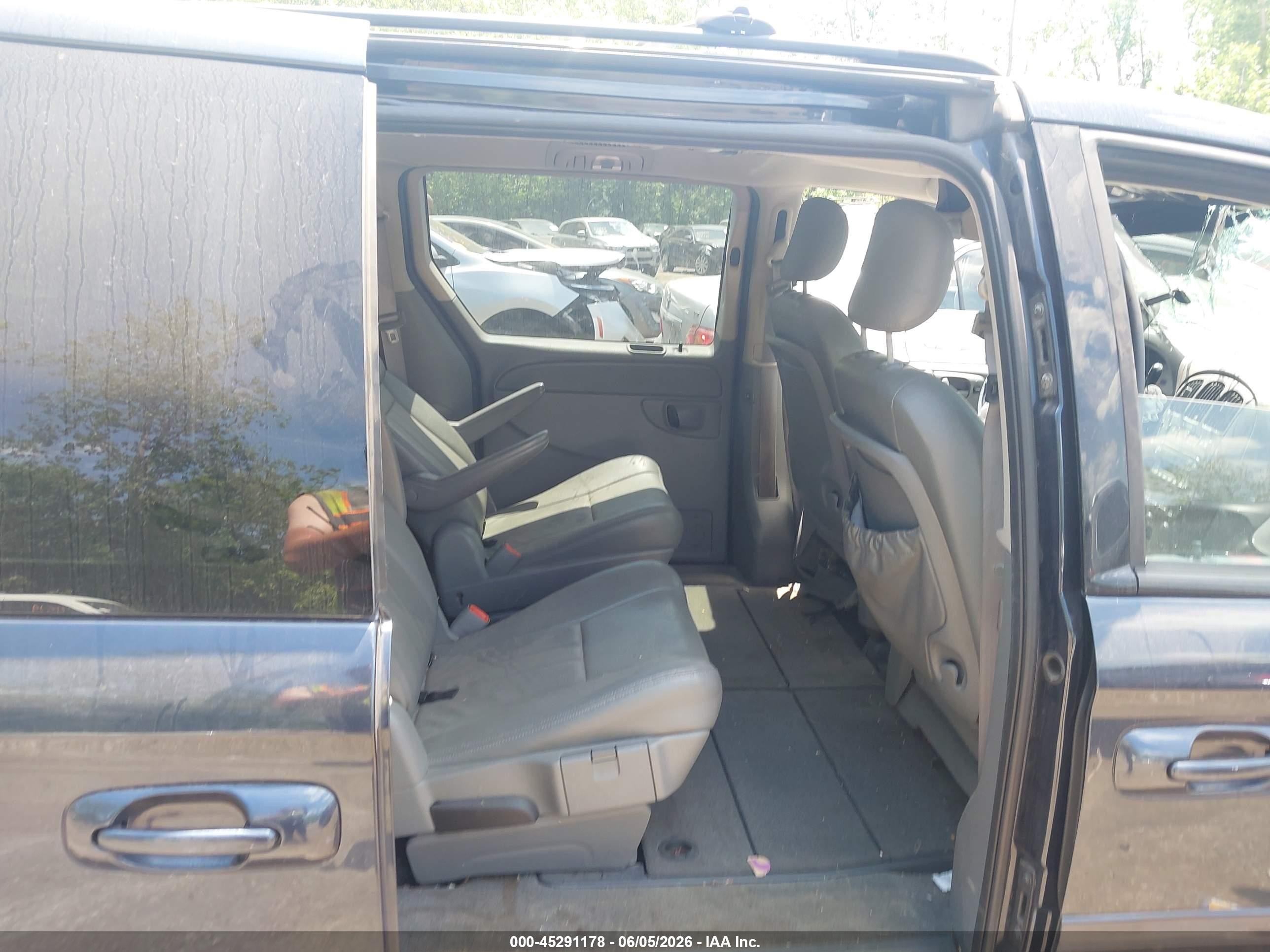 2007 Dodge Grand Caravan Sxt Dark Brown vin: 2D4GP44L47R276724