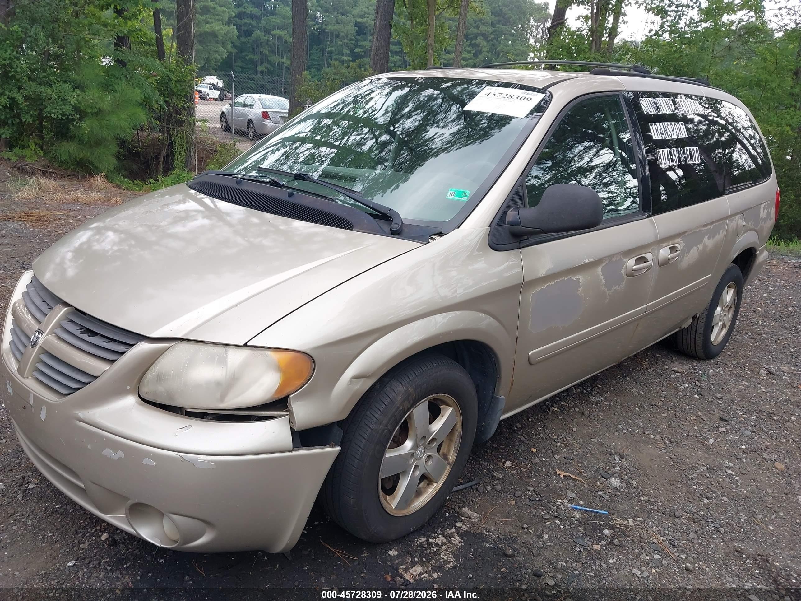 2005 Dodge Grand Caravan Sxt Золотой vin: 2D4GP44L55R484804