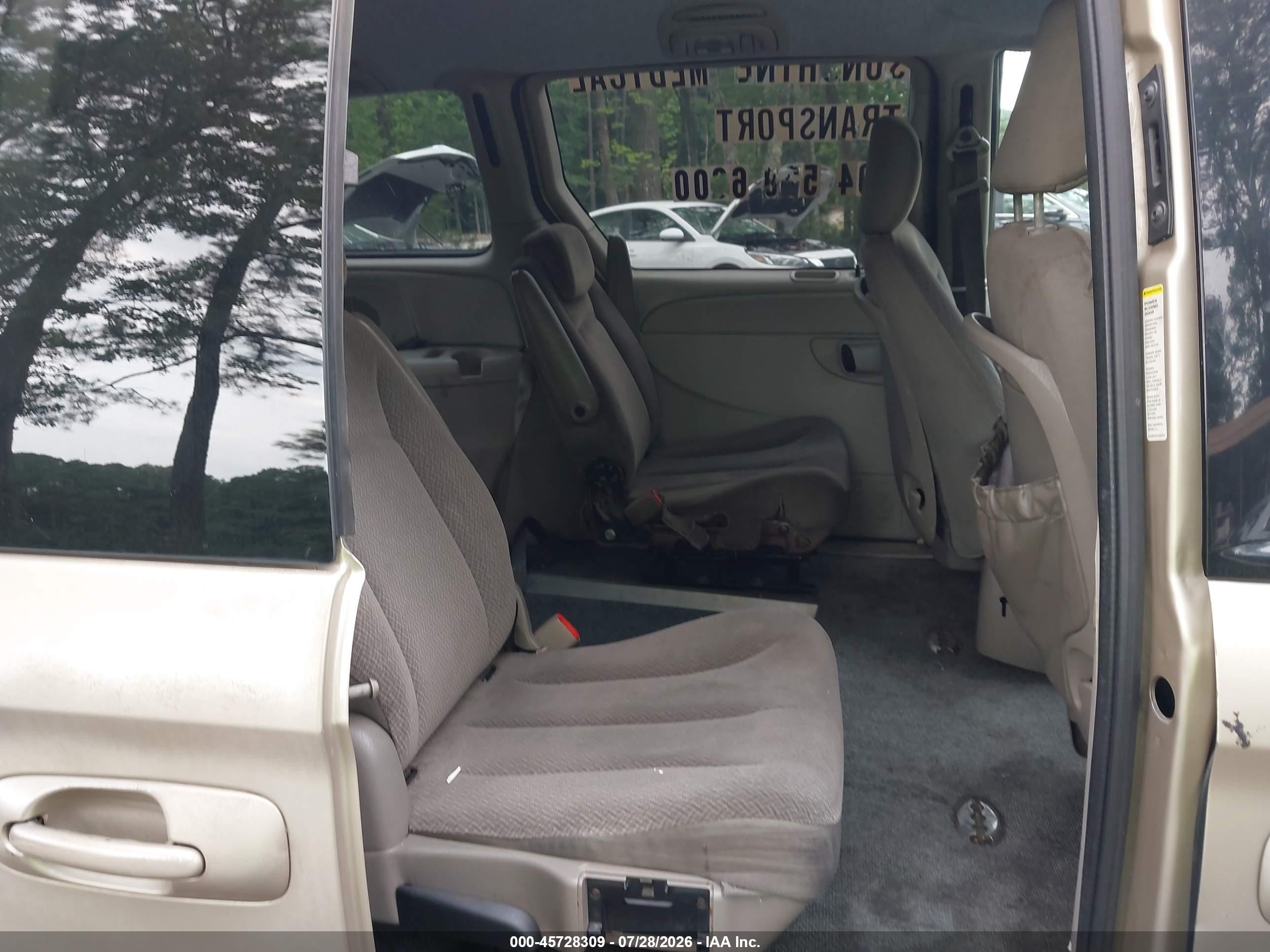 2005 Dodge Grand Caravan Sxt Золотой vin: 2D4GP44L55R484804