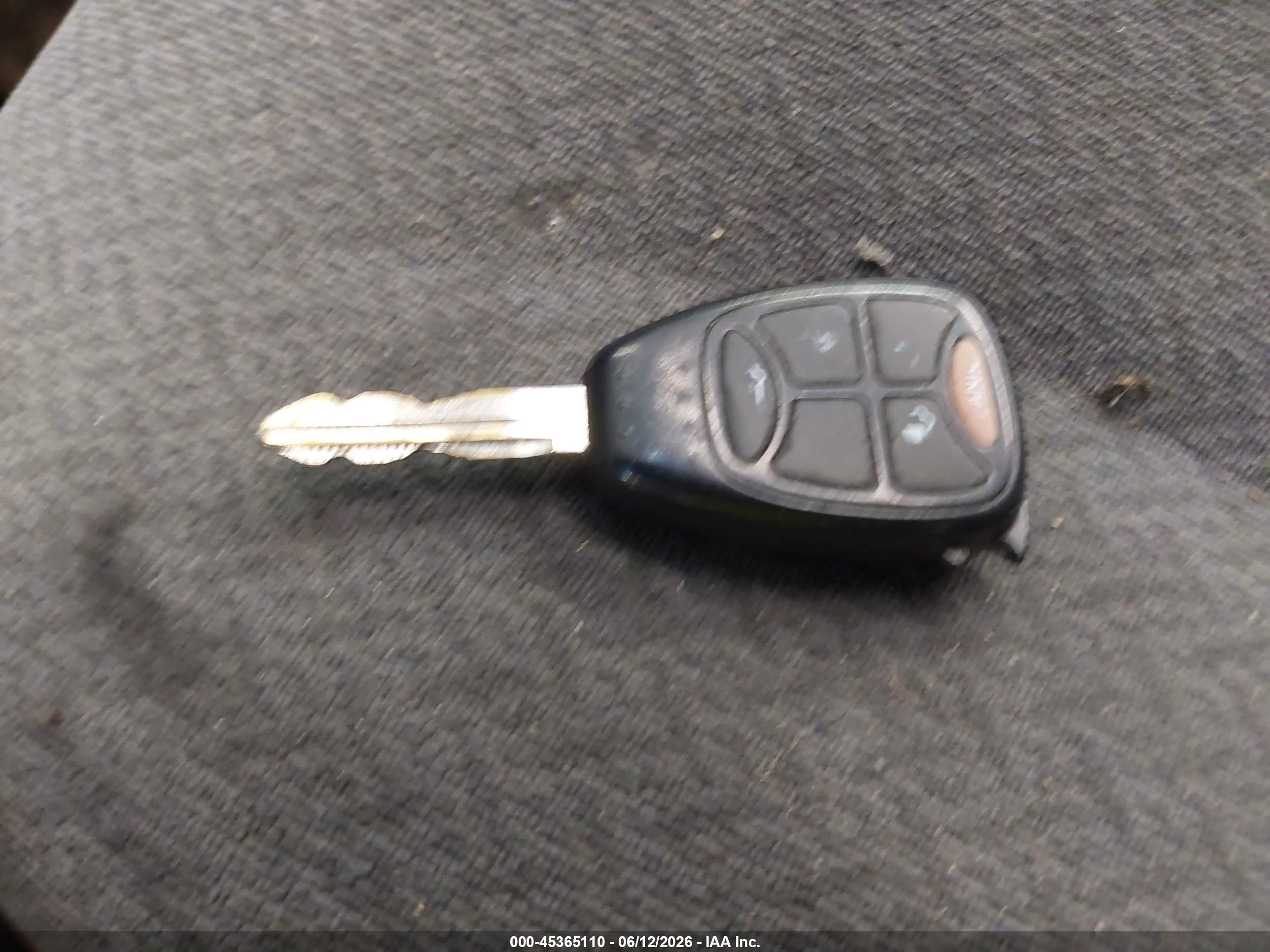 2005 Dodge Grand Caravan Sxt Red vin: 2D4GP44L55R540210