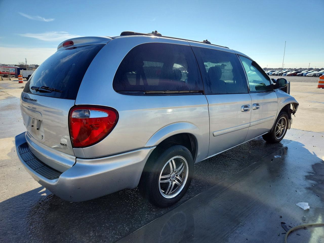 2006 Dodge Grand Caravan Sxt Silver vin: 2D4GP44L56R600536
