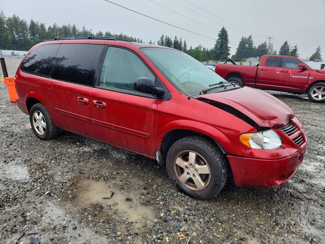2006 Dodge Grand Caravan Sxt Red vin: 2D4GP44L56R627770