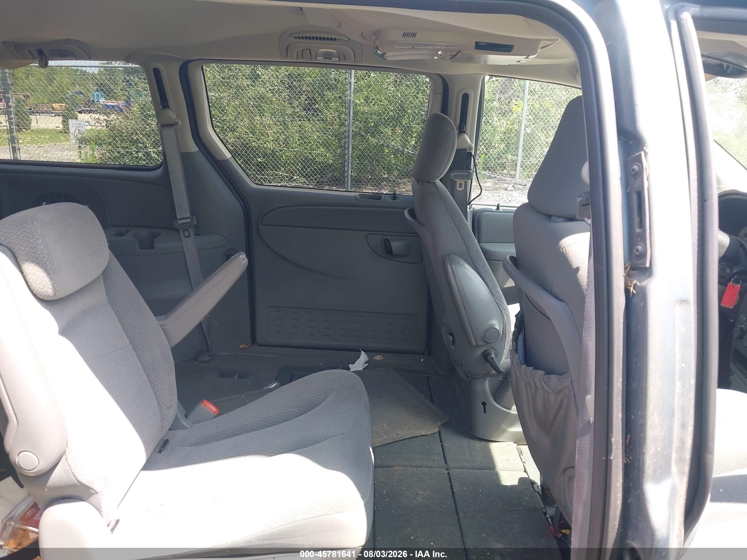 2006 Dodge Grand Caravan Sxt Синий vin: 2D4GP44L56R810795