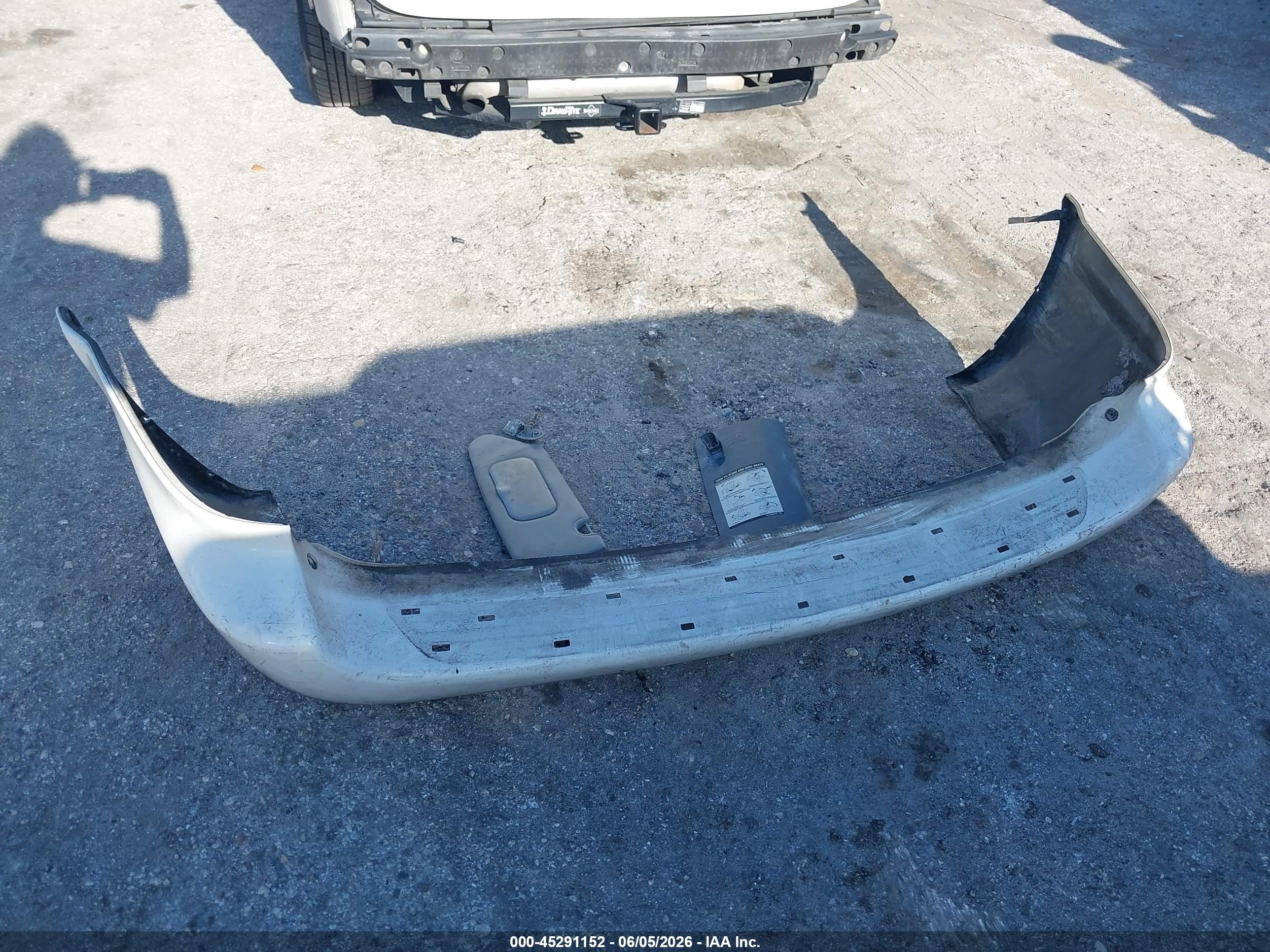 2006 Dodge Grand Caravan Sxt Белый vin: 2D4GP44L56R879843