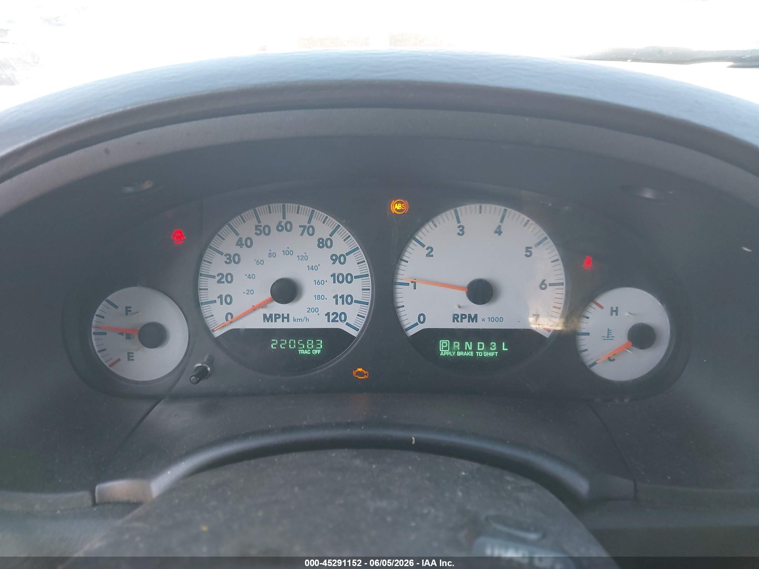 2006 Dodge Grand Caravan Sxt Белый vin: 2D4GP44L56R879843
