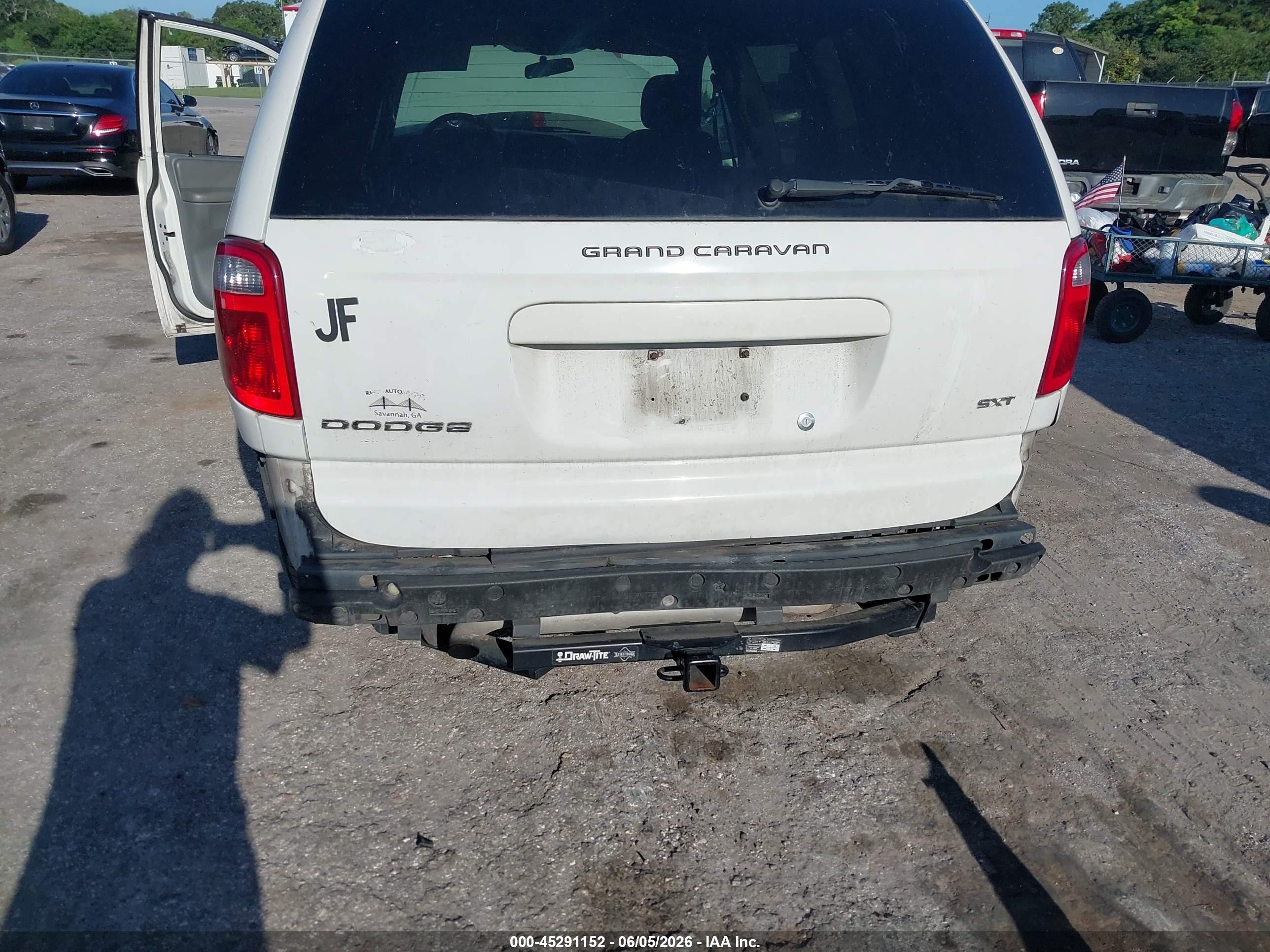 2006 Dodge Grand Caravan Sxt Белый vin: 2D4GP44L56R879843