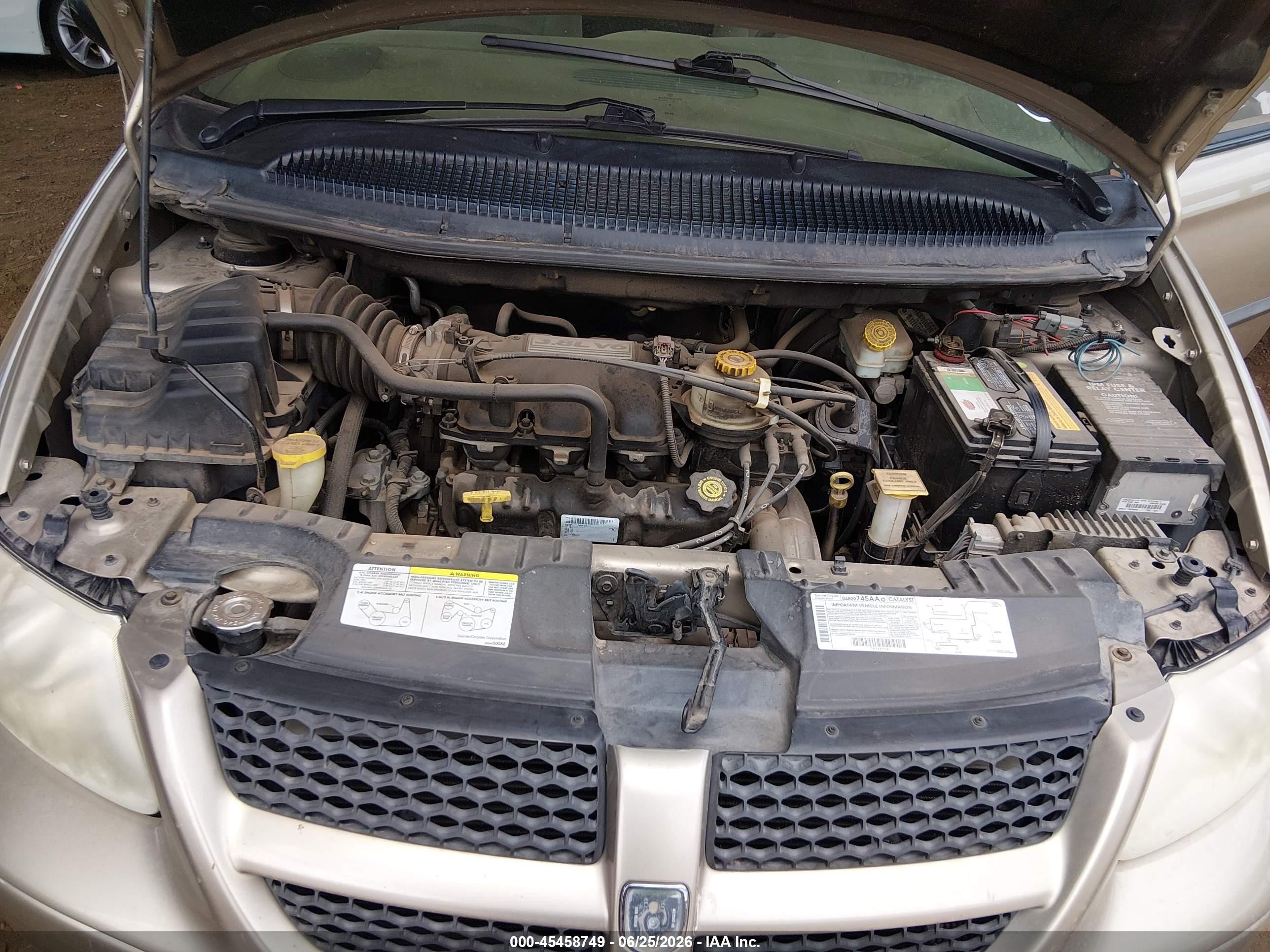 2003 Dodge Grand Caravan Sport Gold vin: 2D4GP44L63R117942