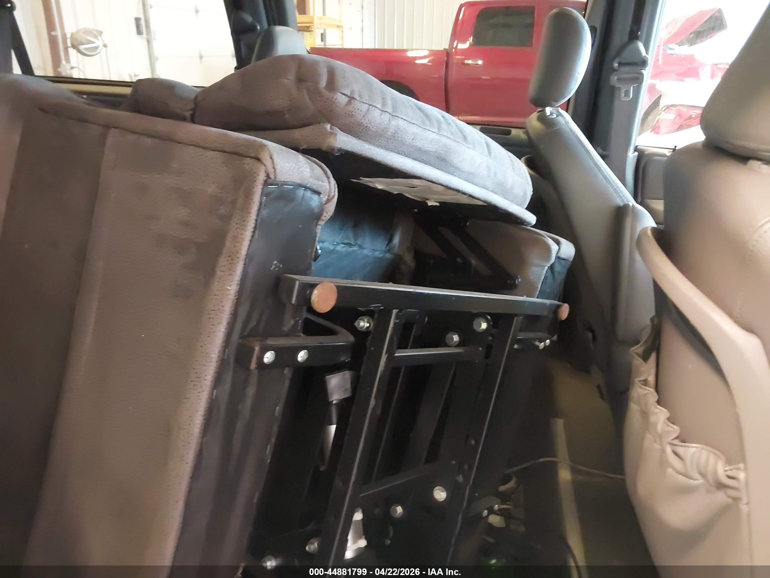 2004 Dodge Grand Caravan Sxt Silver vin: 2D4GP44L64R543518