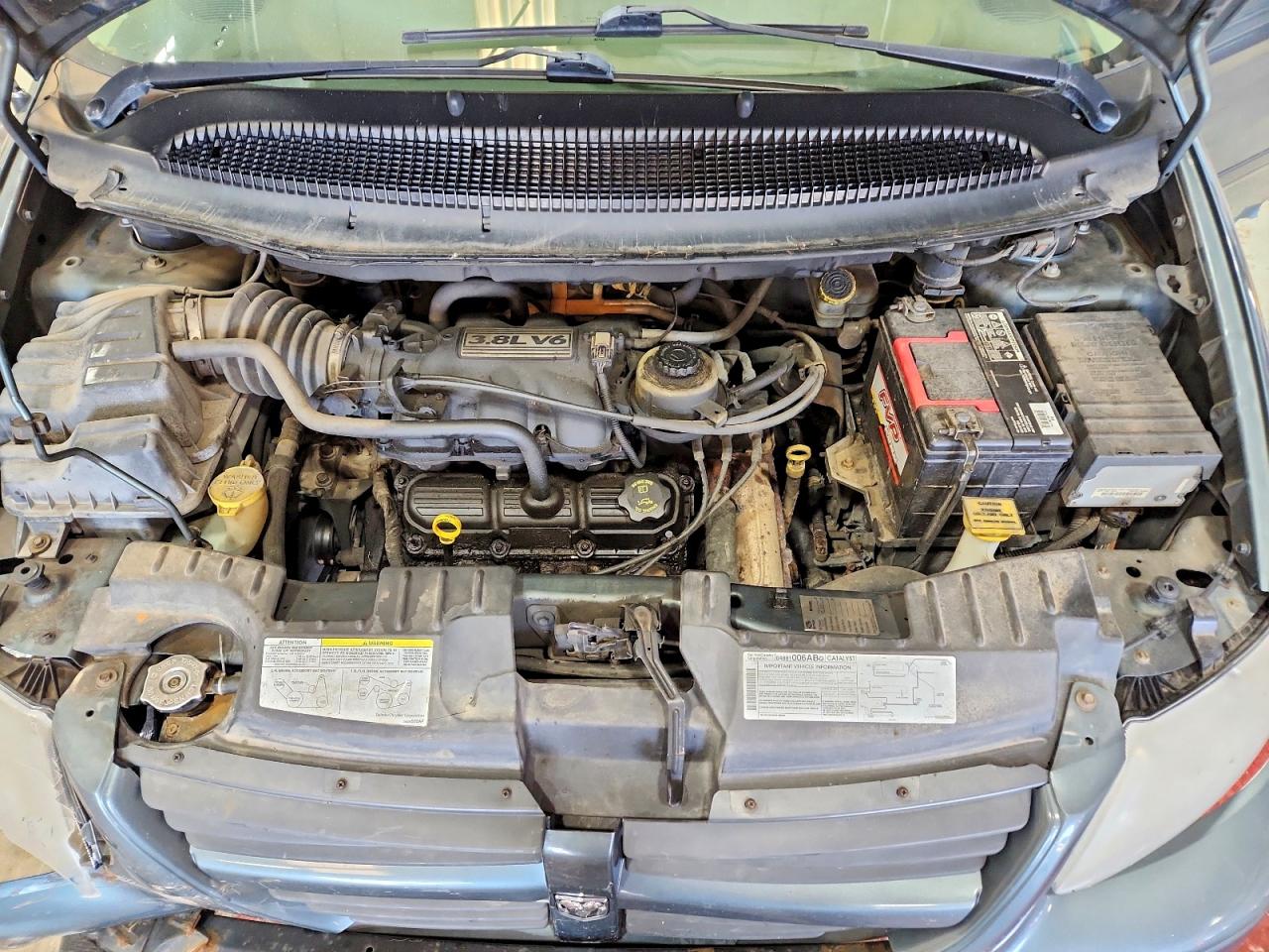 2005 Dodge Grand Caravan Sxt Blue vin: 2D4GP44L65R193714
