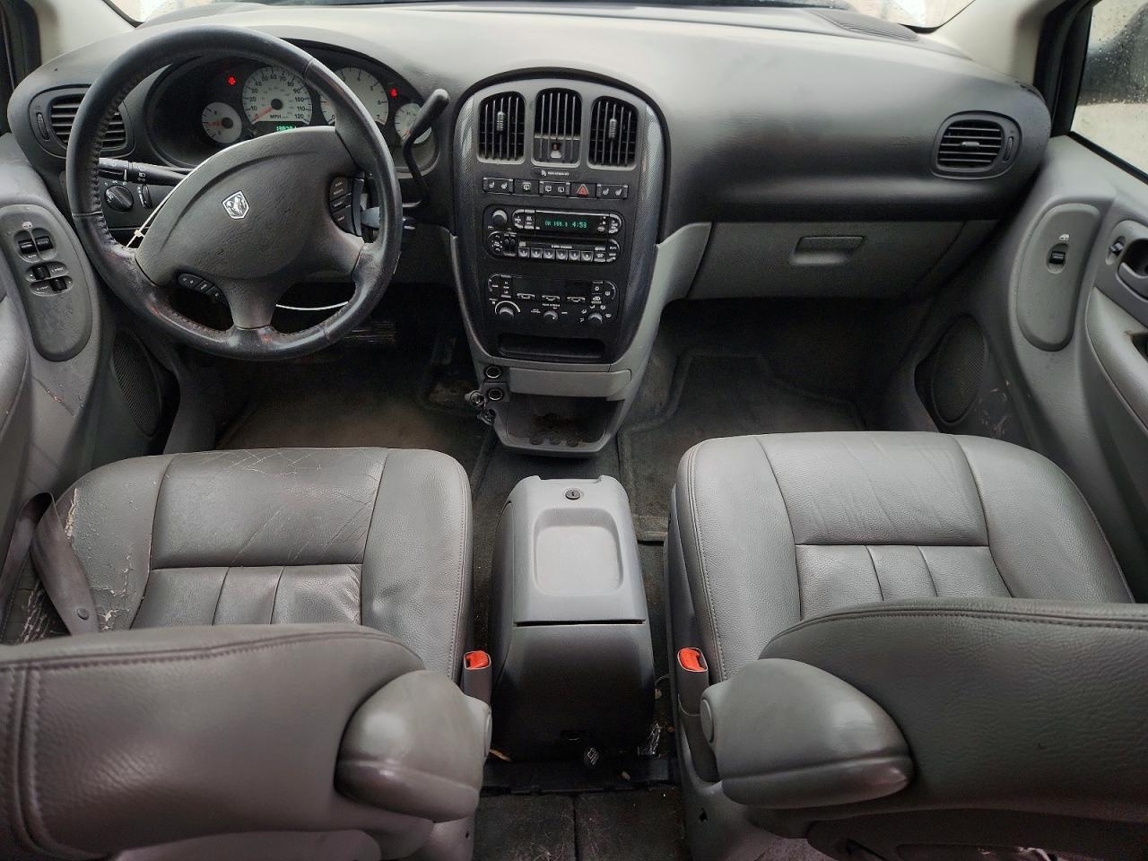 2005 Dodge Grand Caravan Sxt White vin: 2D4GP44L65R203822