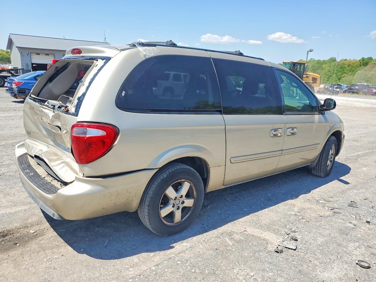 2005 Dodge Caravan Beige vin: 2D4GP44L65R373128