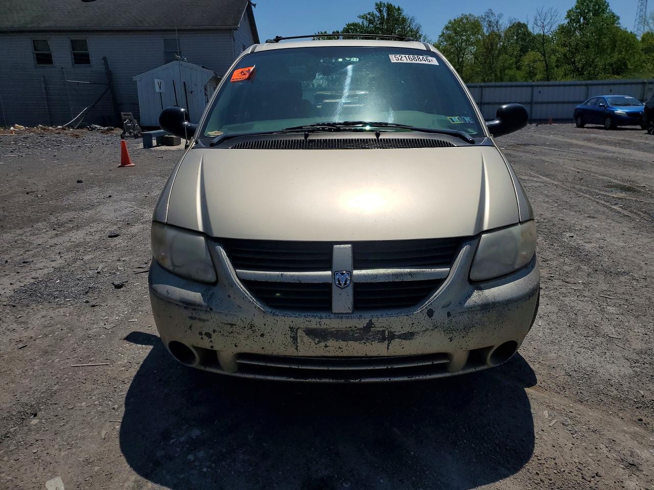 2005 Dodge Caravan Beige vin: 2D4GP44L65R373128