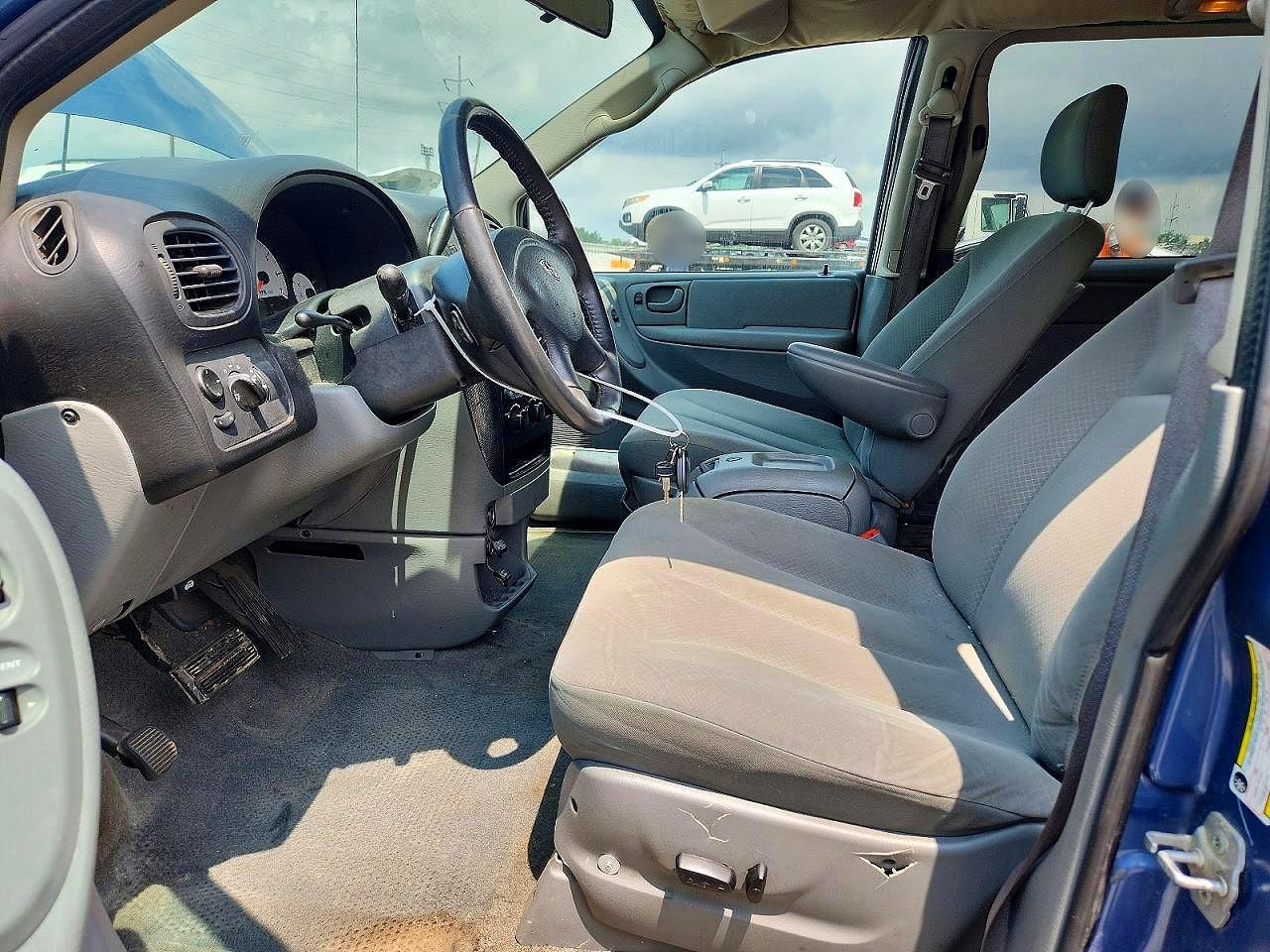 2007 Dodge Grand Caravan Sxt Blue vin: 2D4GP44L67R292827