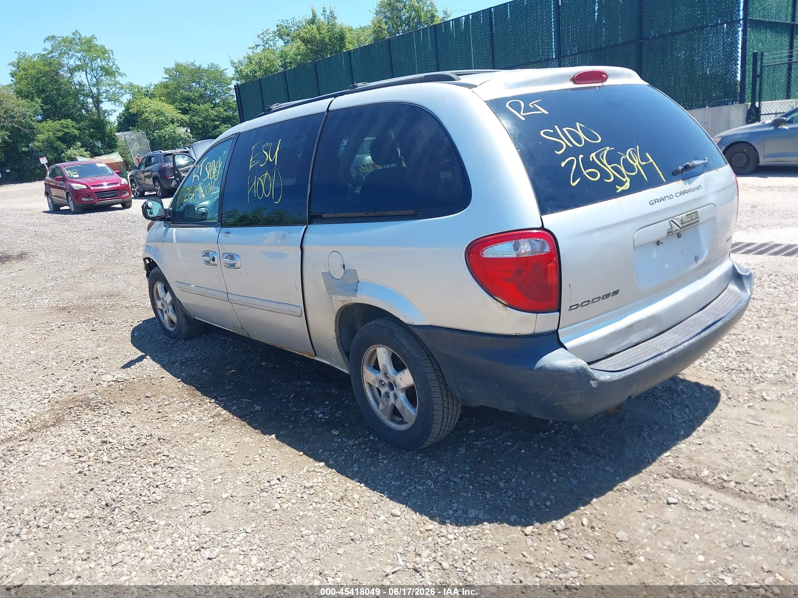 2007 Dodge Grand Caravan Sxt Gray vin: 2D4GP44L67R318813