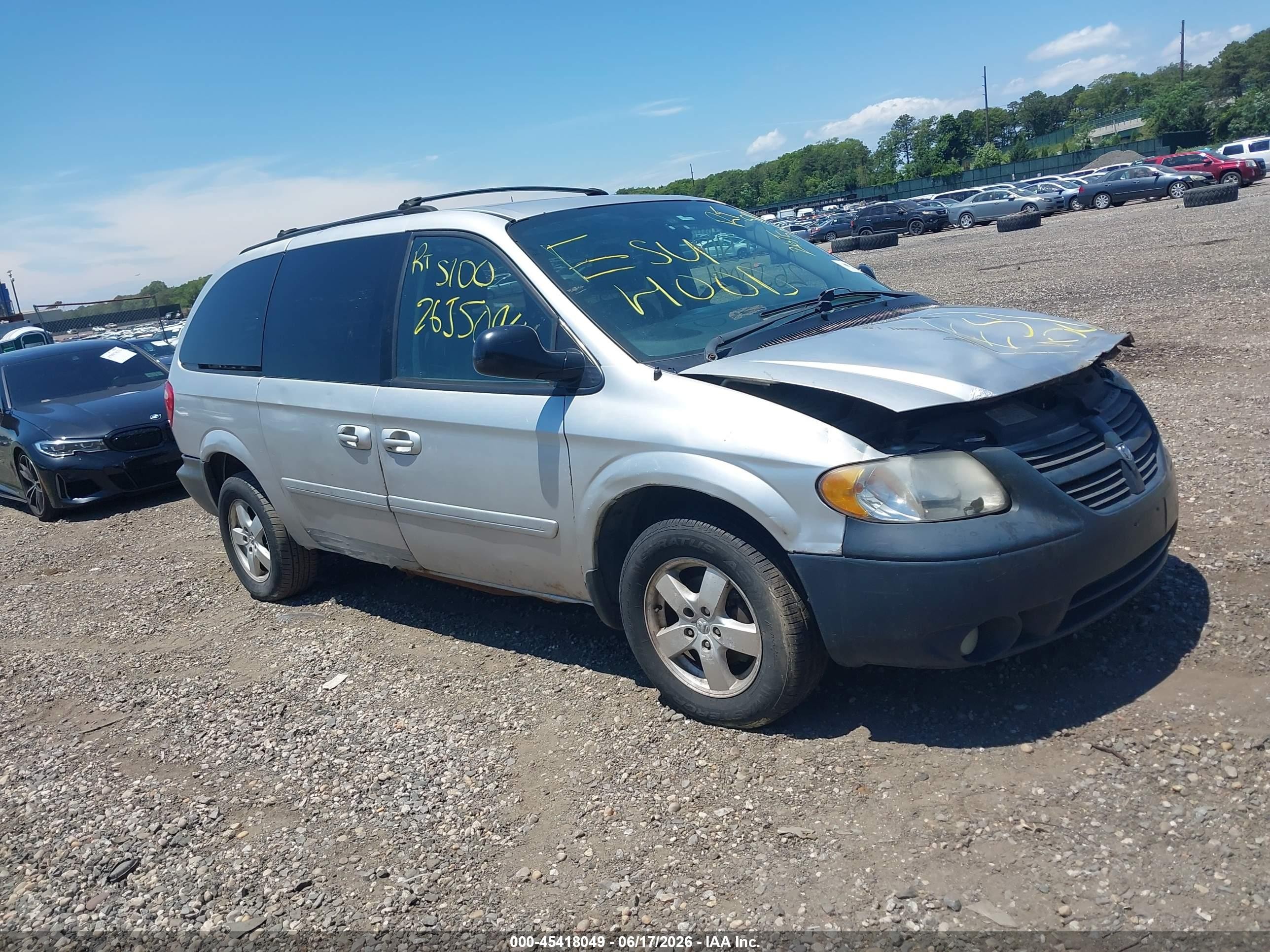 2007 Dodge Grand Caravan Sxt Gray vin: 2D4GP44L67R318813